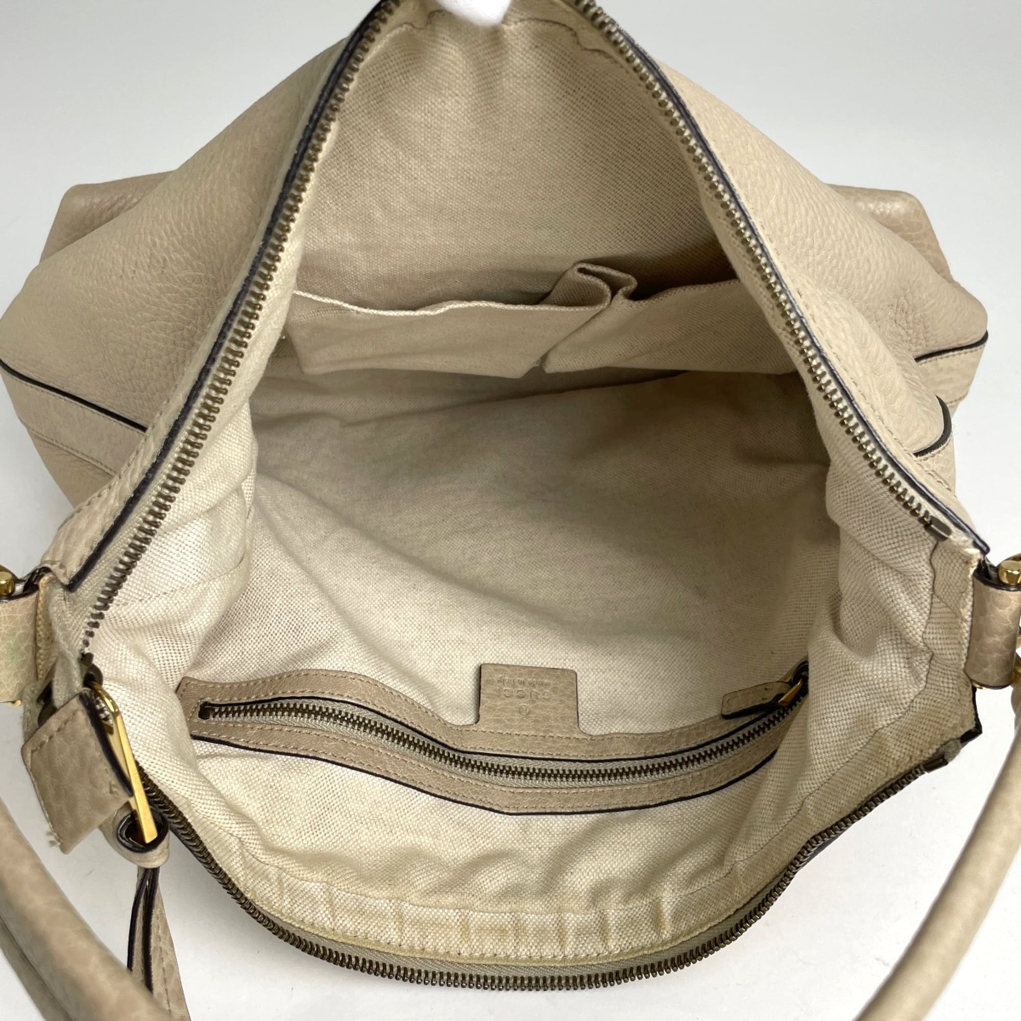 Gucci Beige Leather Handbag (Pre-Owned)