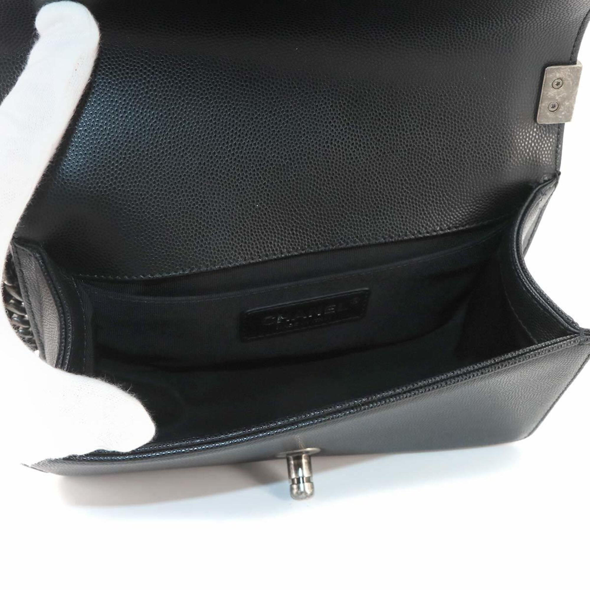 Chanel Black Grained Calfskin Handbag Shoulder Bag (Pre-Owned)