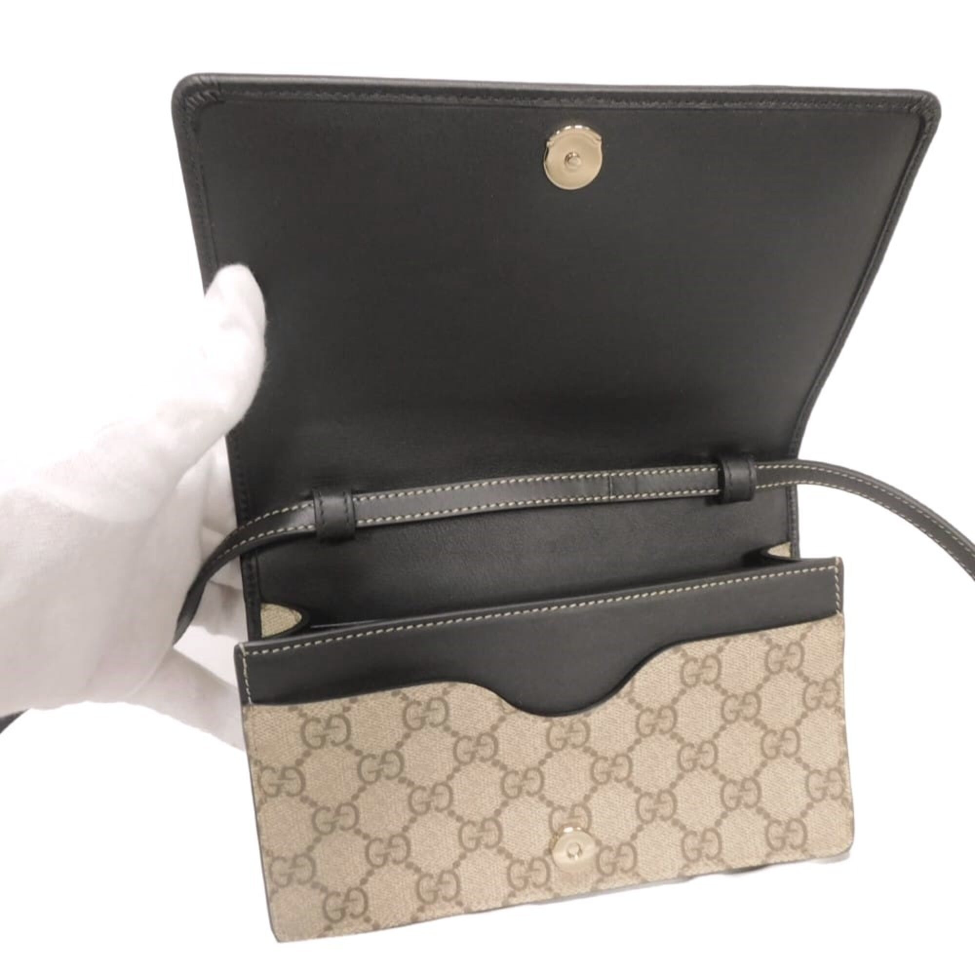 Gucci Beige Black Gg Supreme Leather Shoulder Bag (Pre-Owned)