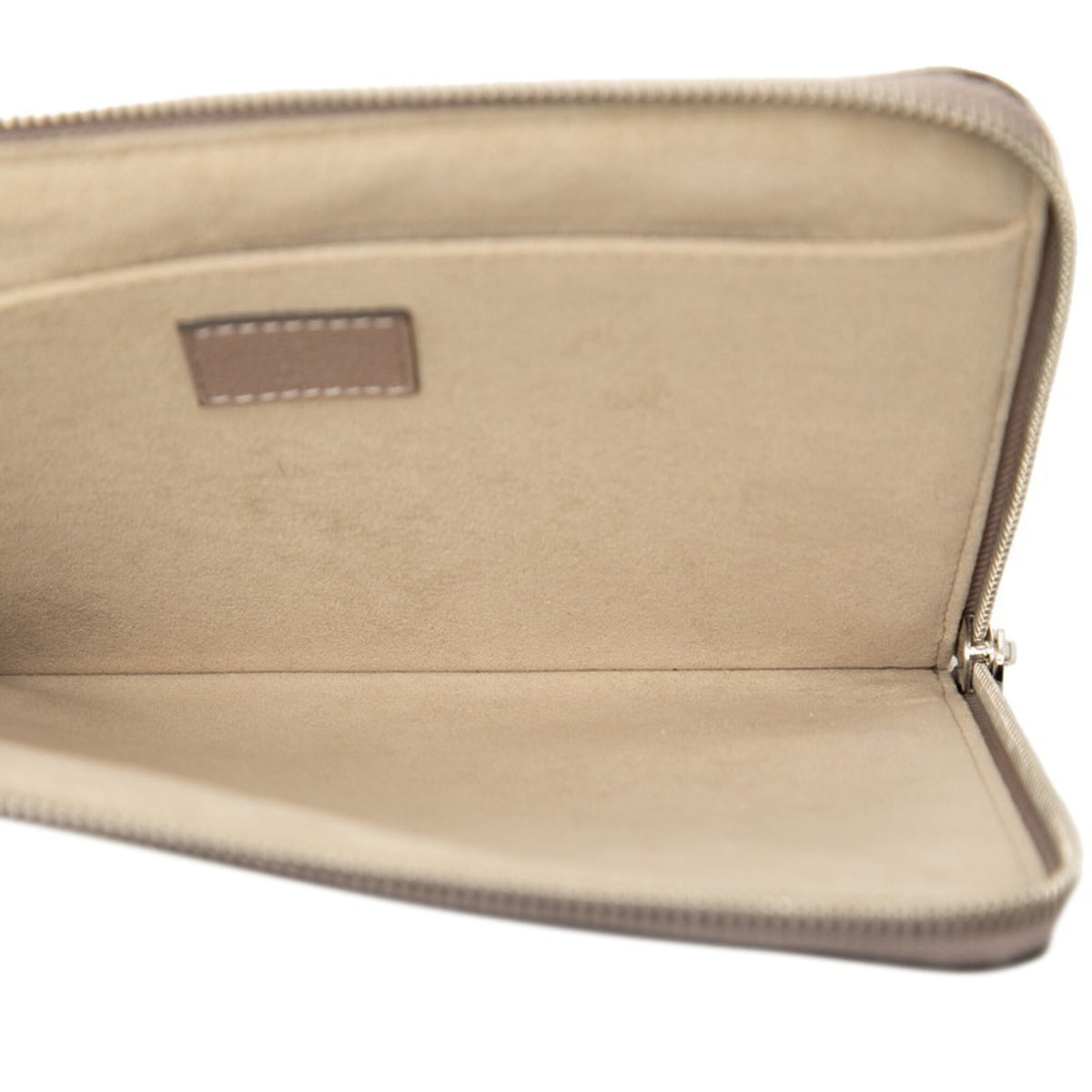 Louis Vuitton Beige Taupe Leather Clutch Bag Pochette (Pre-Owned)
