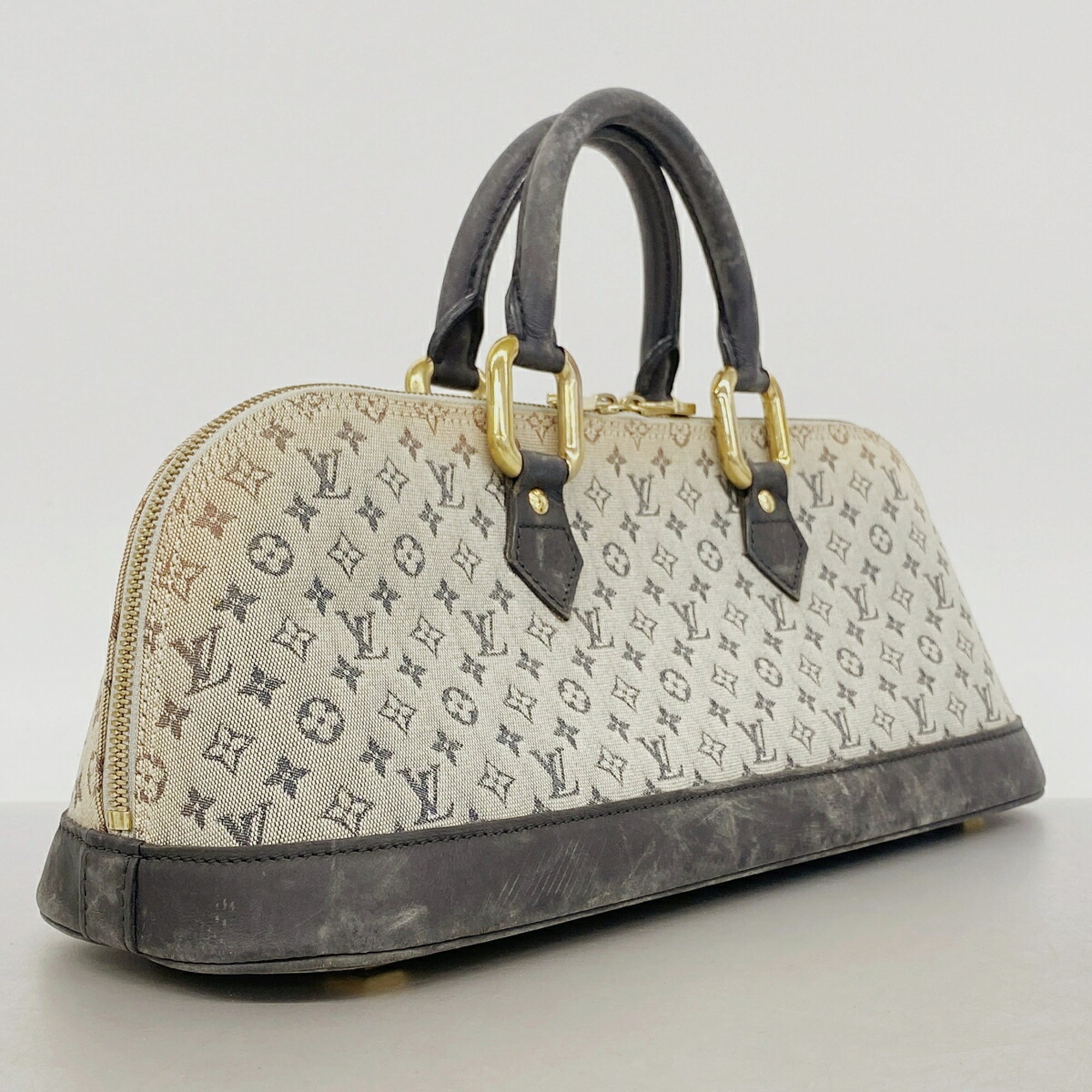 Louis Vuitton Blue Handbag (Pre-Owned)