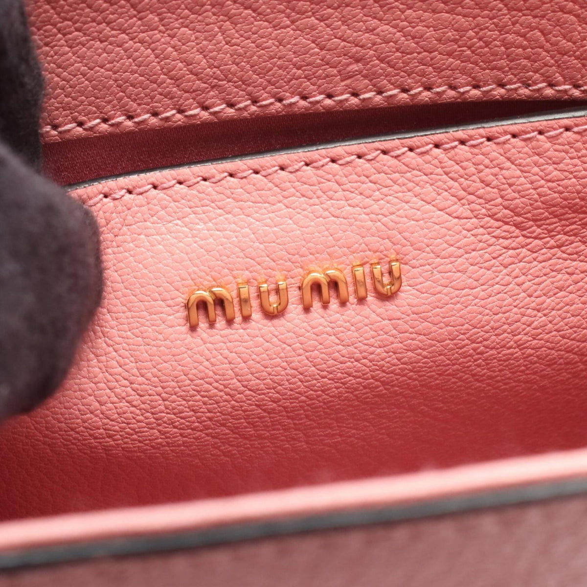 Miu Miu Pink Leather Handbag (Pre-Owned)