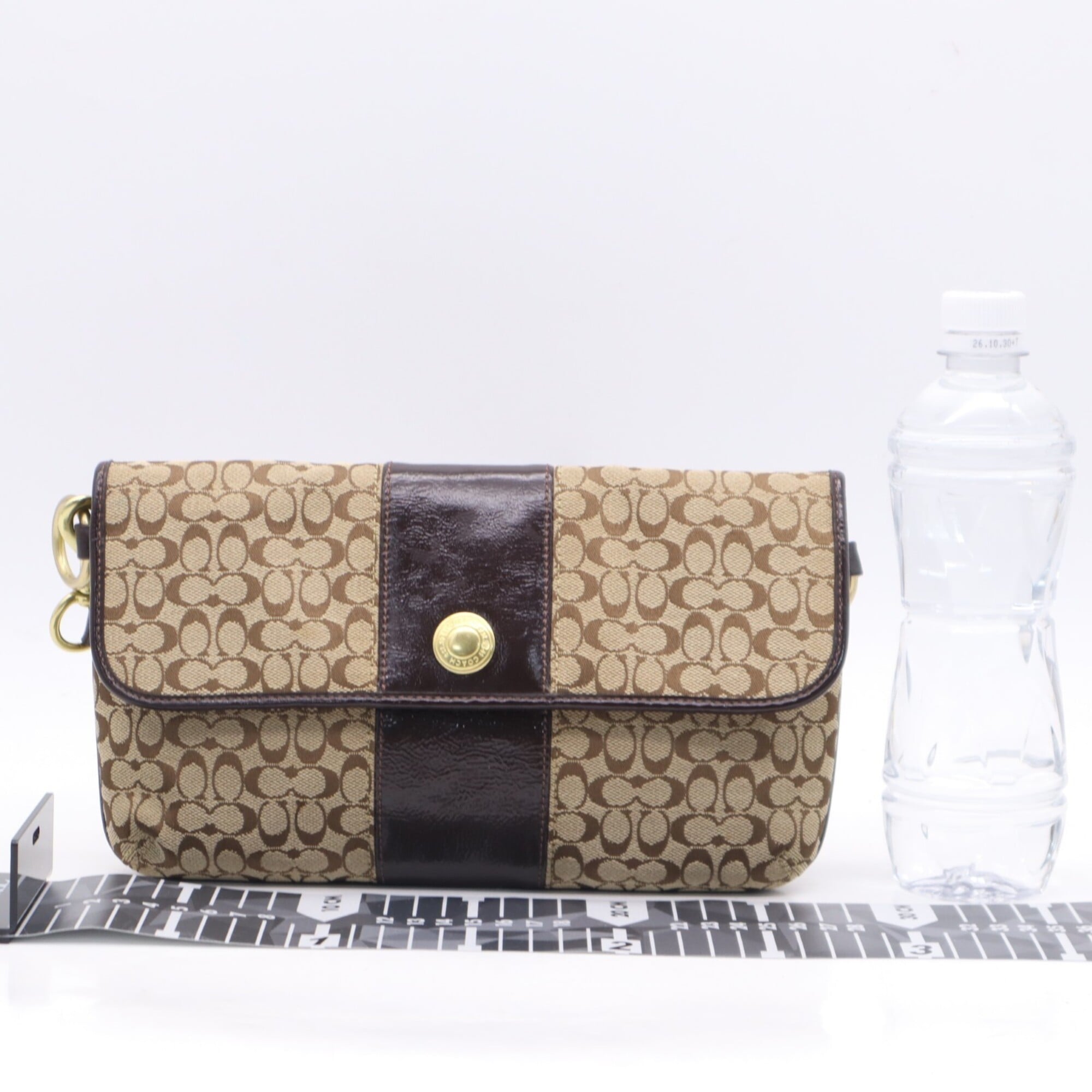 Coach Beige Brown Leather Shoulder Bag (Pre-Owned)