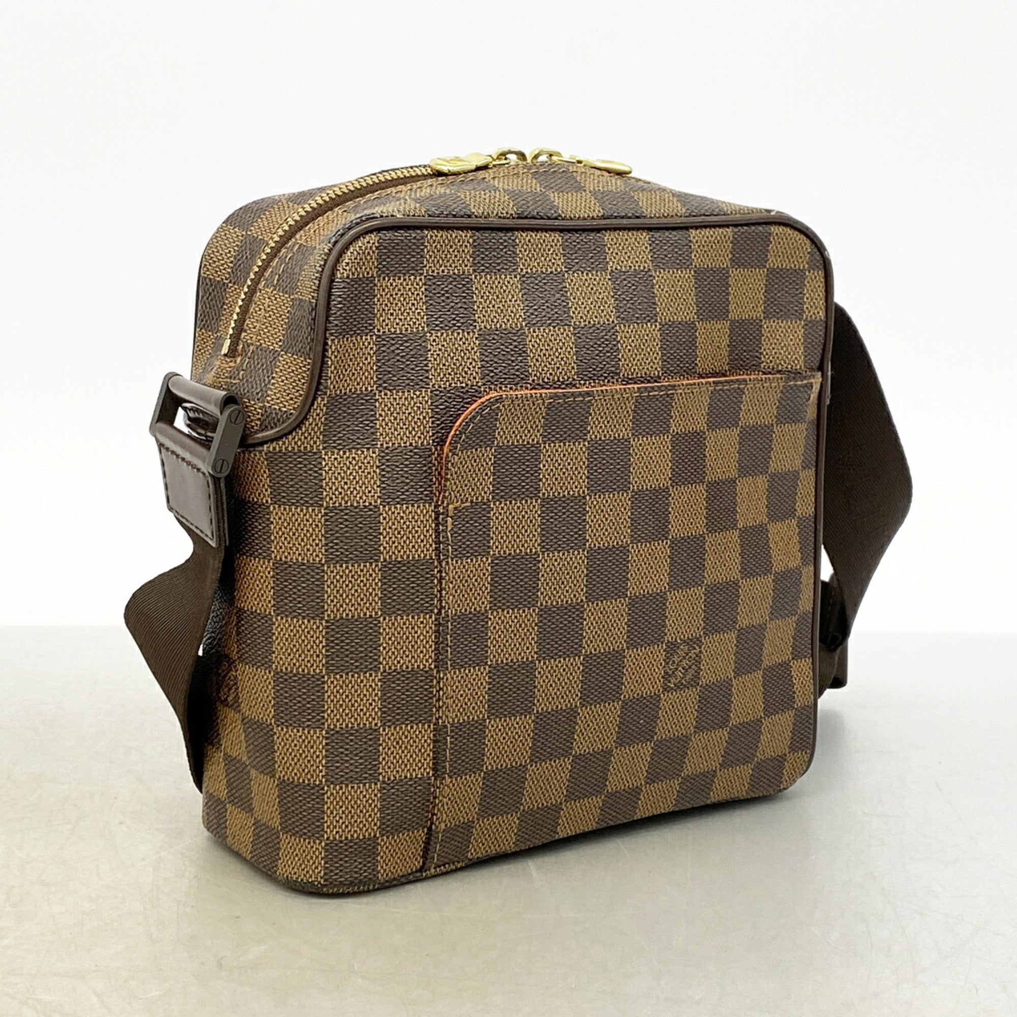 Louis Vuitton Ebene Shoulder Bag (Pre-Owned)