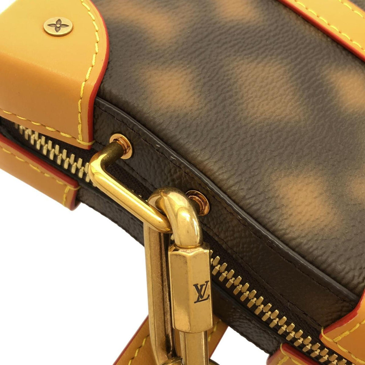 Louis Vuitton Brown Coated Canvas Shoulder Bag (Pre-Owned)
