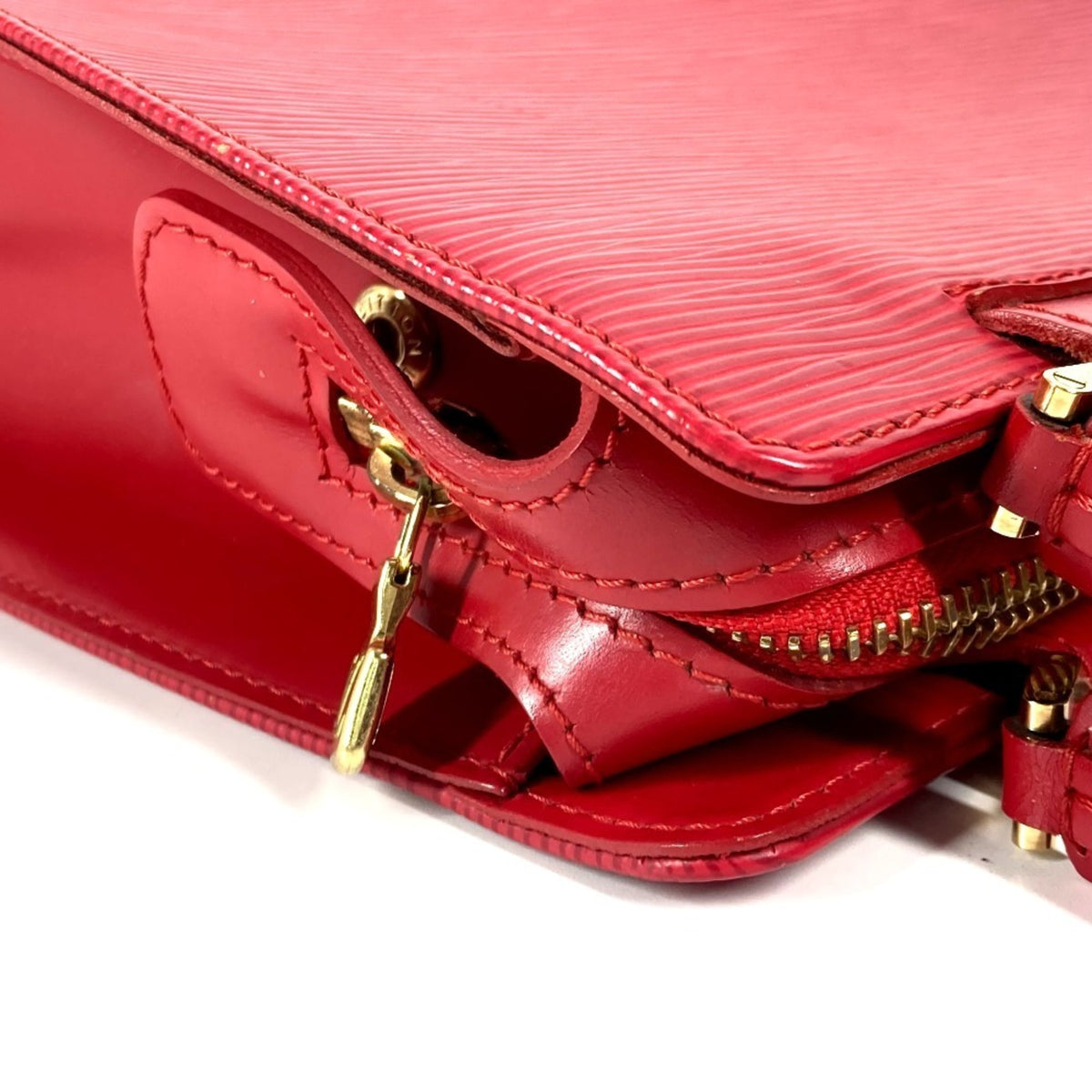 Louis Vuitton Red Color Epi Leather Handbag Tote Bag (Pre-Owned)