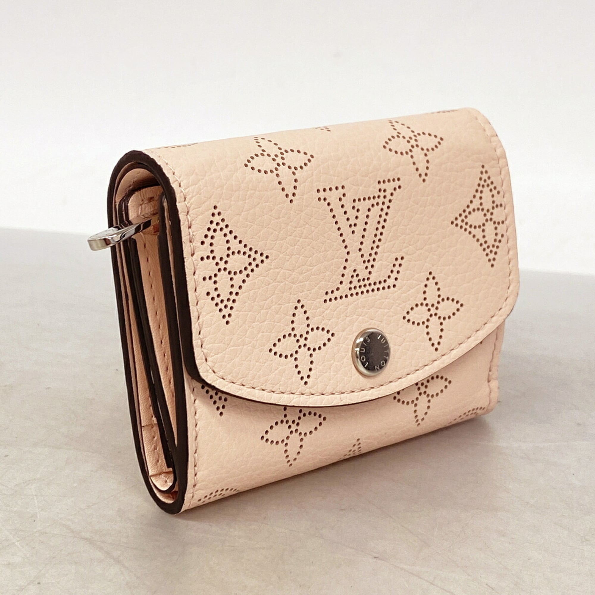 Louis Vuitton Magnolia Wallet (Tri-Fold) (Pre-Owned)