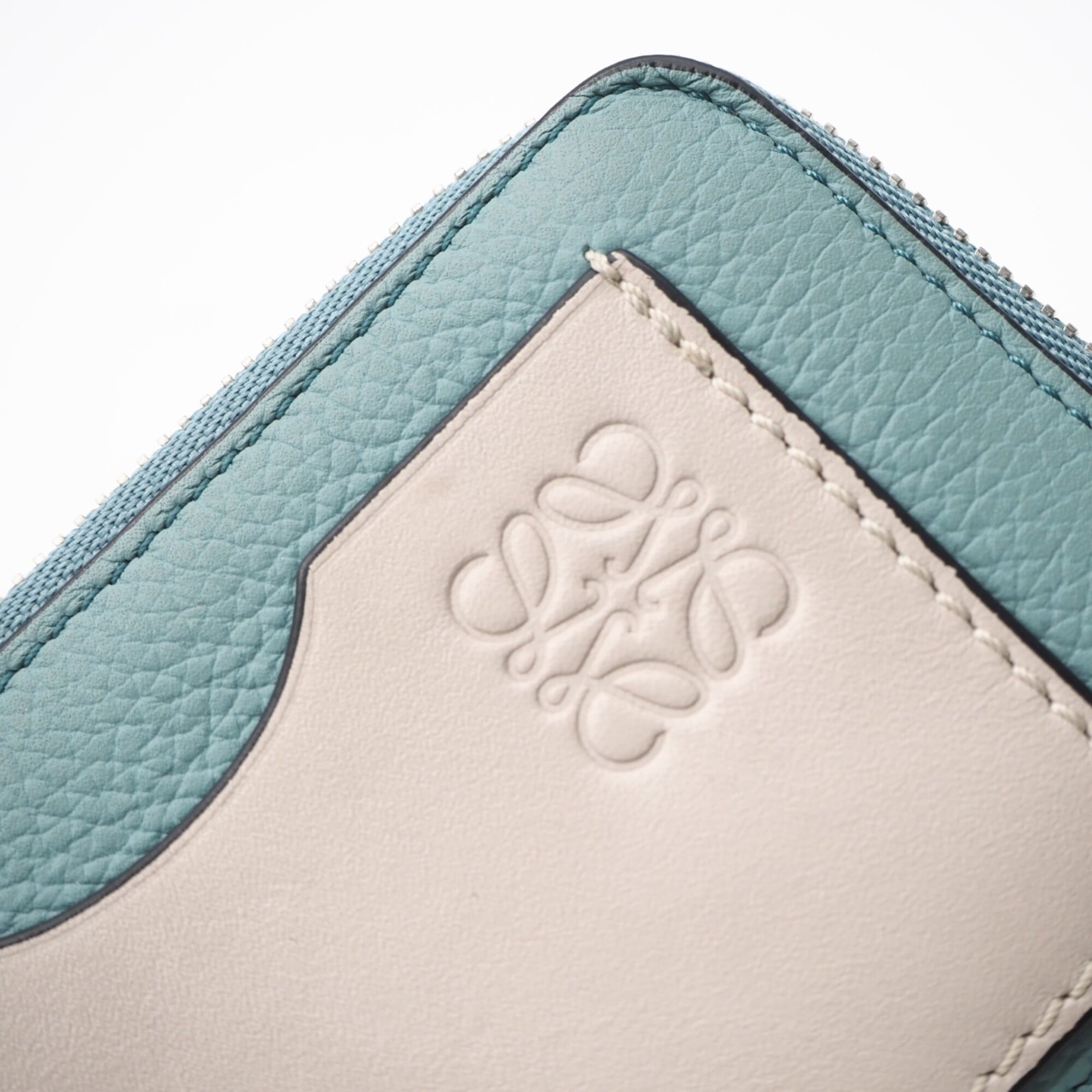 Loewe Blue Gray Leather Coin Purse/Coin Case (Pre-Owned)