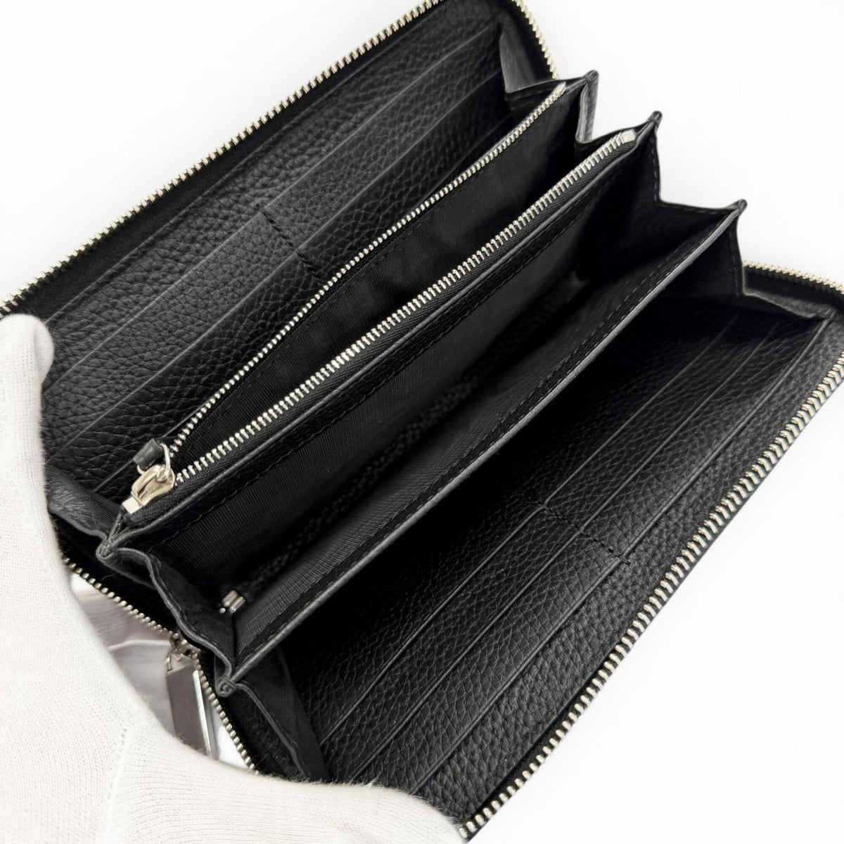 Gucci Black Leather Long Wallet (Bi-Fold) (Pre-Owned)
