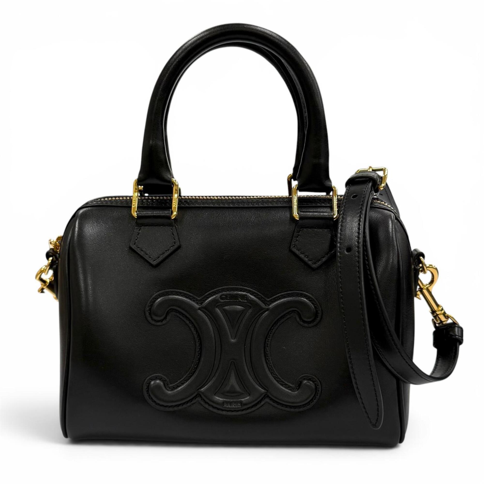 Celine Black Leather Shoulder Bag (Pre-Owned)