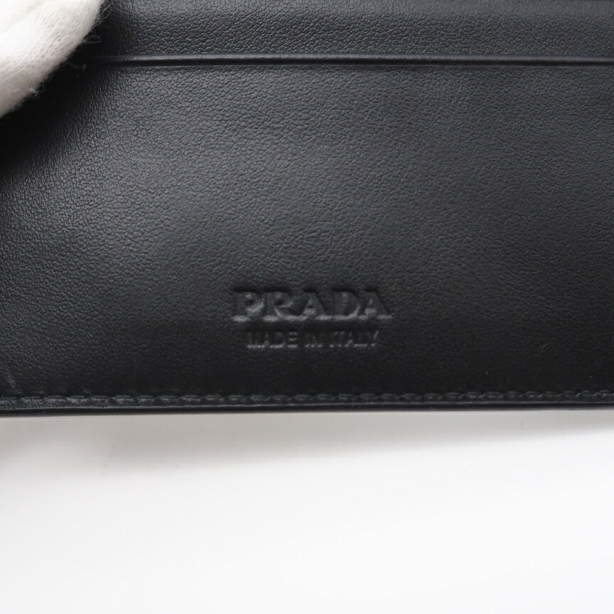 Prada Silver Black Patent Leather Wallet (Bi-Fold) (Pre-Owned)
