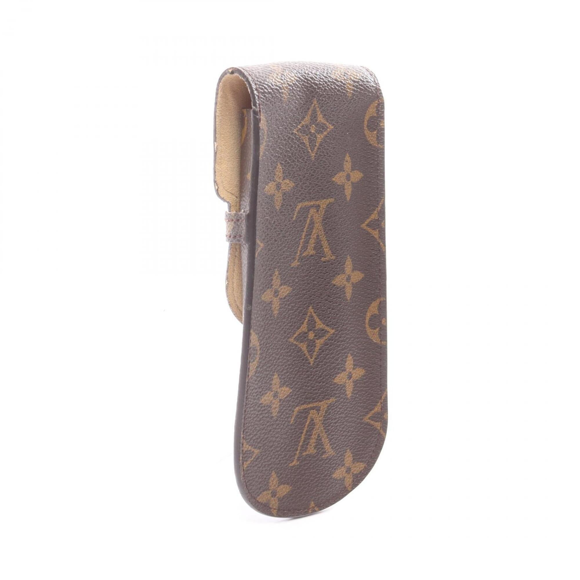 Louis Vuitton Brown Monogram Monogram Pouch (Pre-Owned)