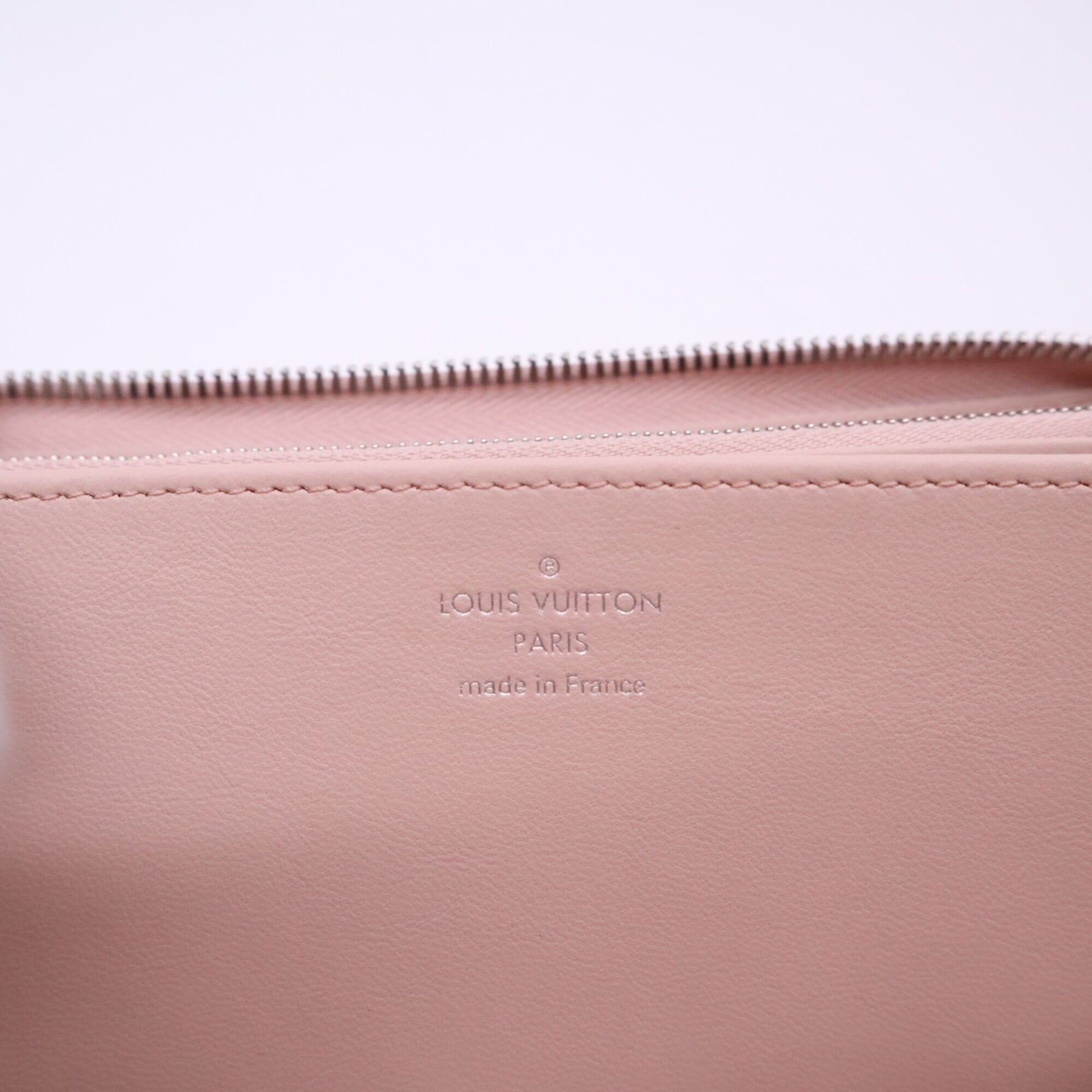 Louis Vuitton Mahina Pink Leather Long Wallet (Bi-Fold) (Pre-Owned)