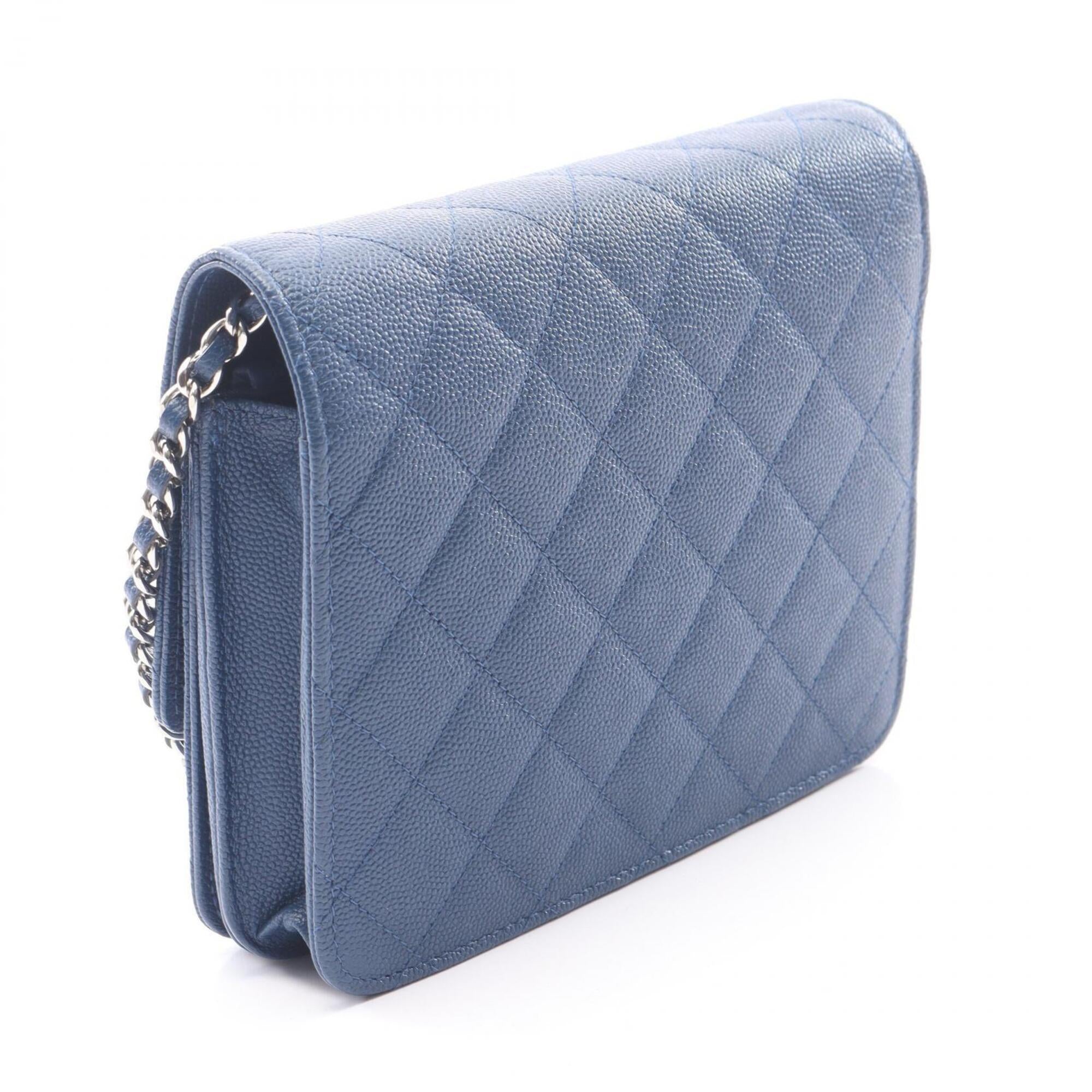Chanel Blue Grained Calfskin Handbag Shoulder Bag (Pre-Owned)