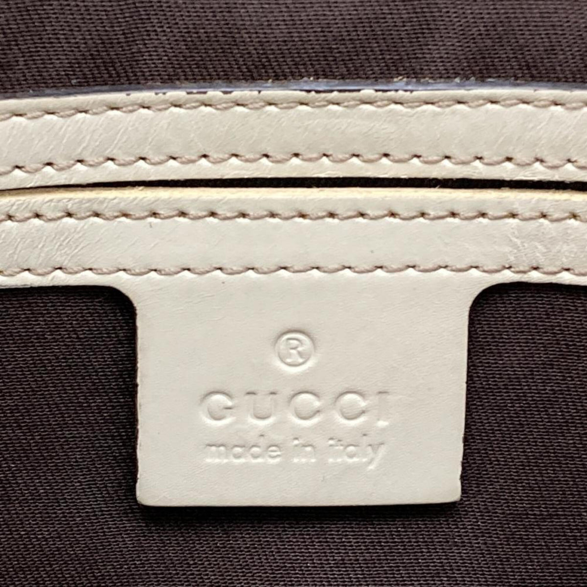 Gucci Beige Ivory Gg Supreme Canvas Shoulder Bag (Pre-Owned)