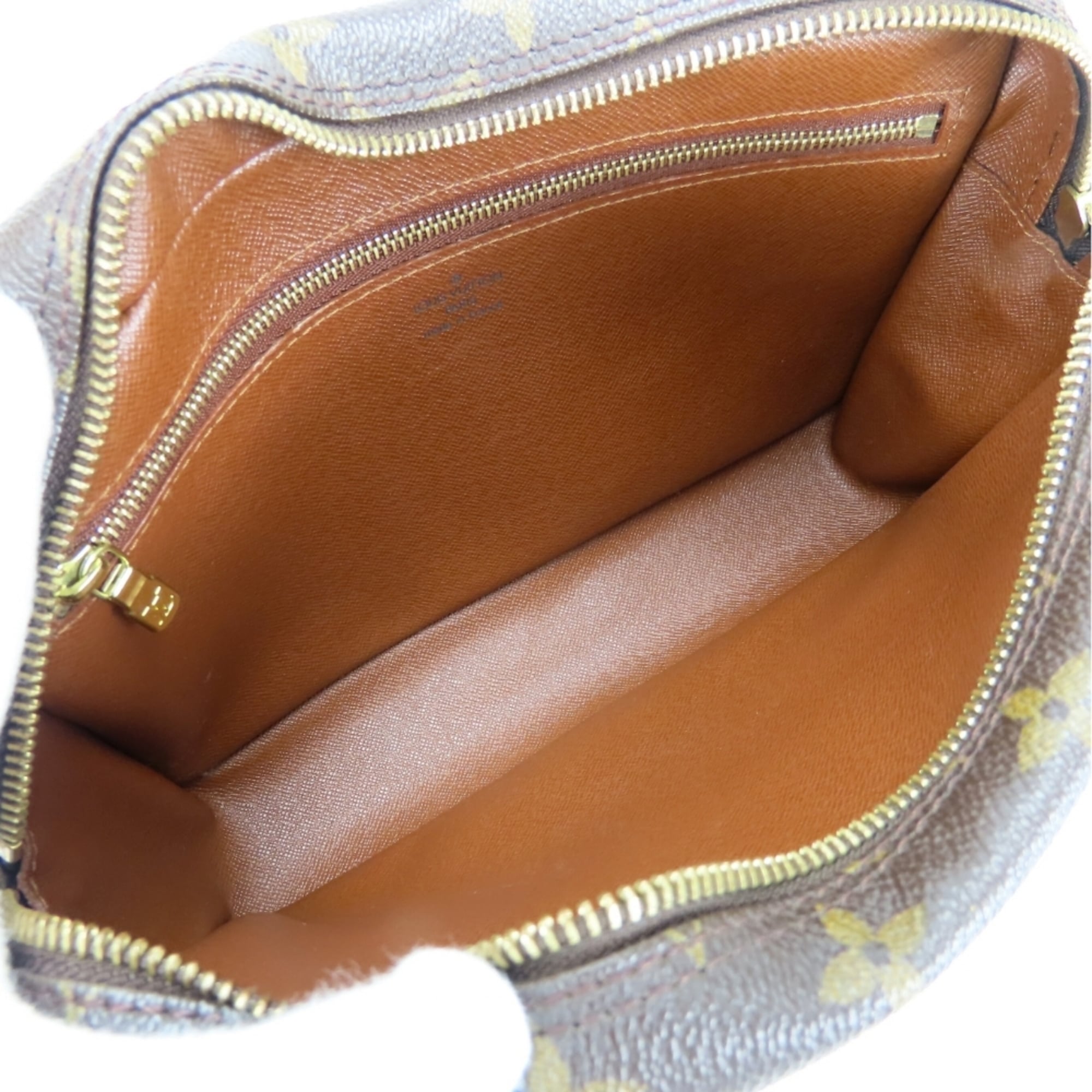 Louis Vuitton Brown Monogram Monogram Shoulder Bag (Pre-Owned)