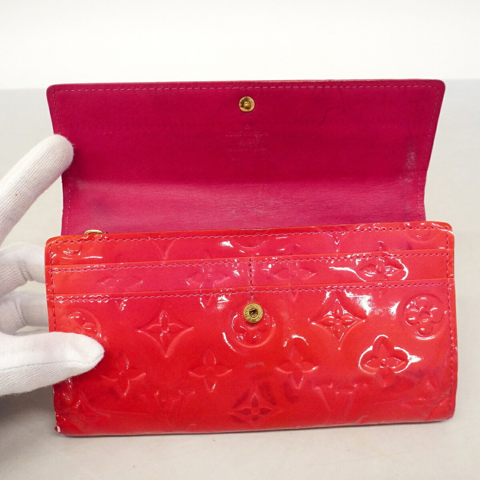 Louis Vuitton Rose Pop Long Wallet (Bi-Fold) (Pre-Owned)