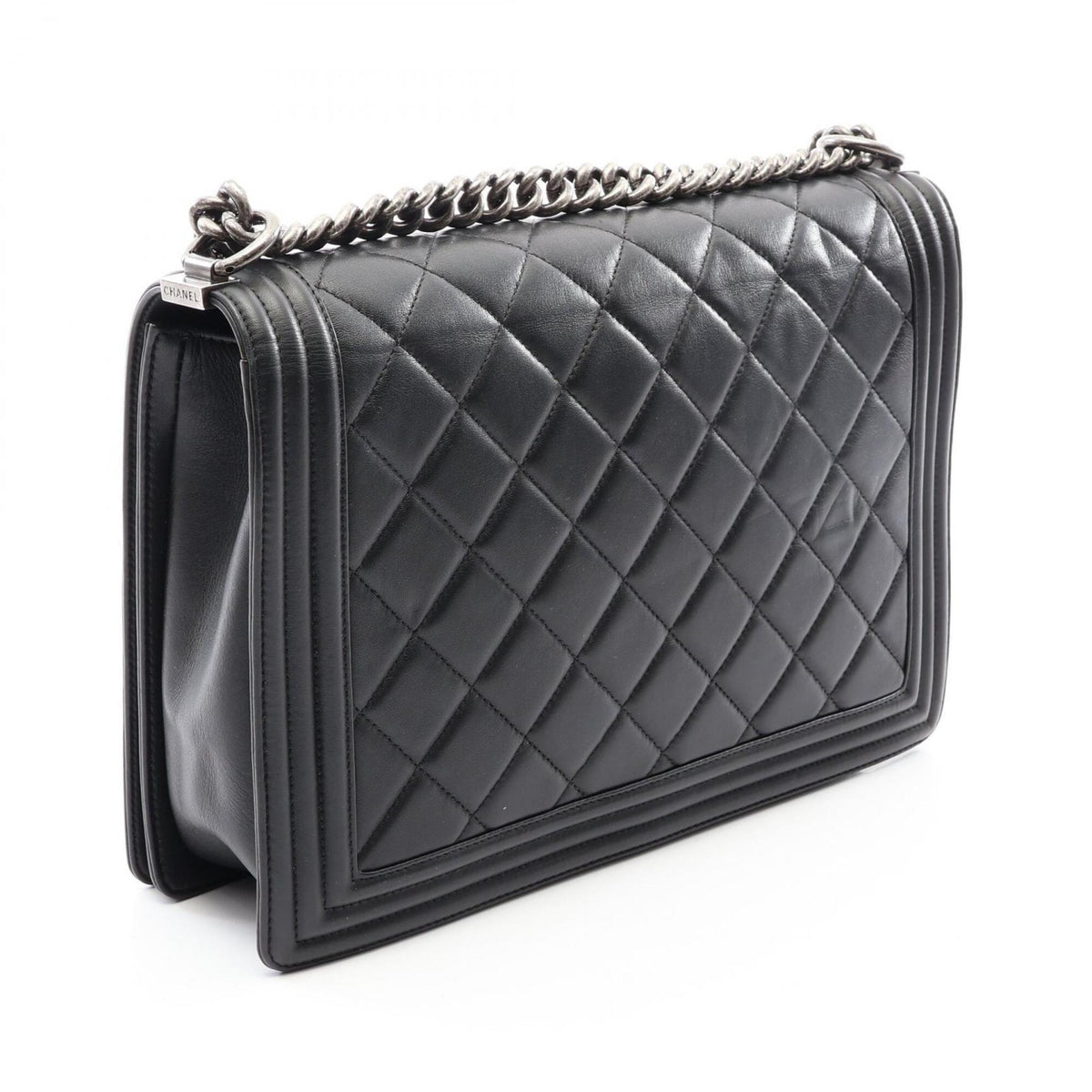 Chanel Black Leather Handbag Shoulder Bag (Pre-Owned)