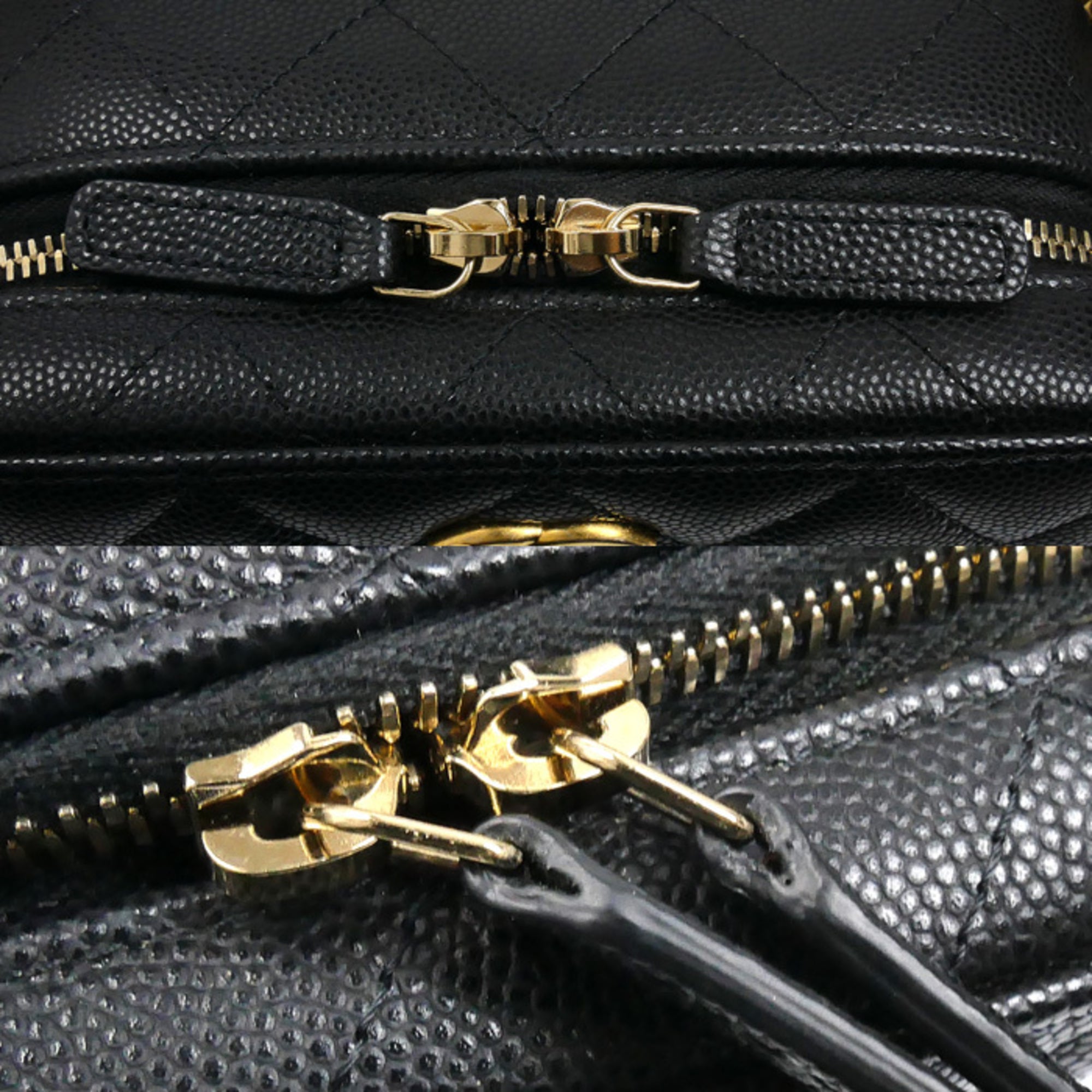 Chanel Black Leather Shoulder Bag (Pre-Owned)