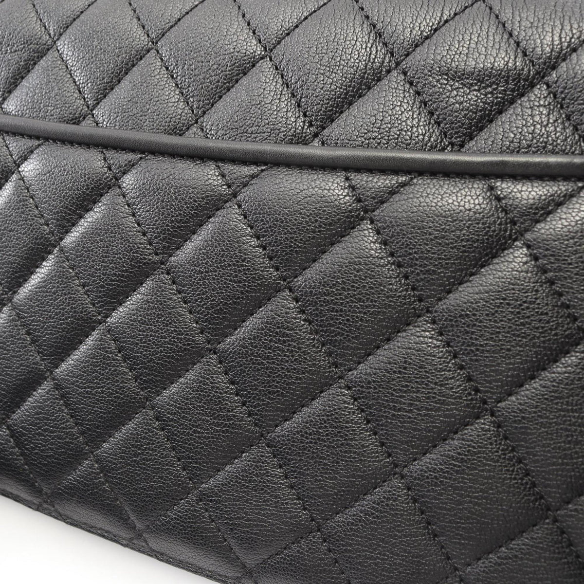 Chanel Black Grained Calfskin Handbag Shoulder Bag (Pre-Owned)