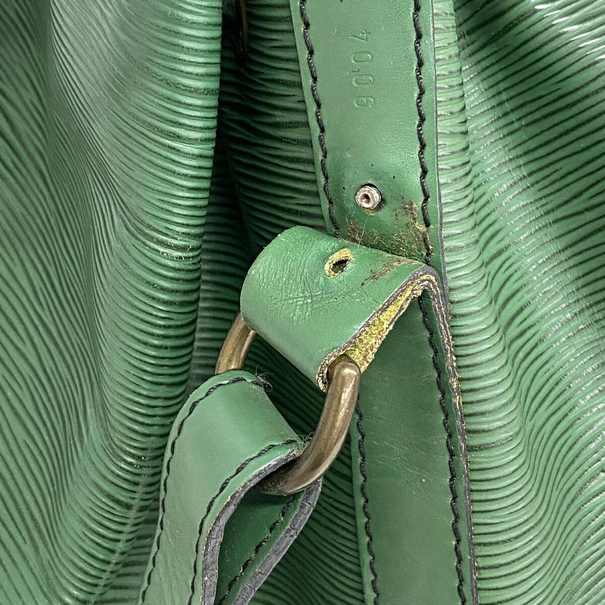 Louis Vuitton Borneo Green Shoulder Bag (Pre-Owned)
