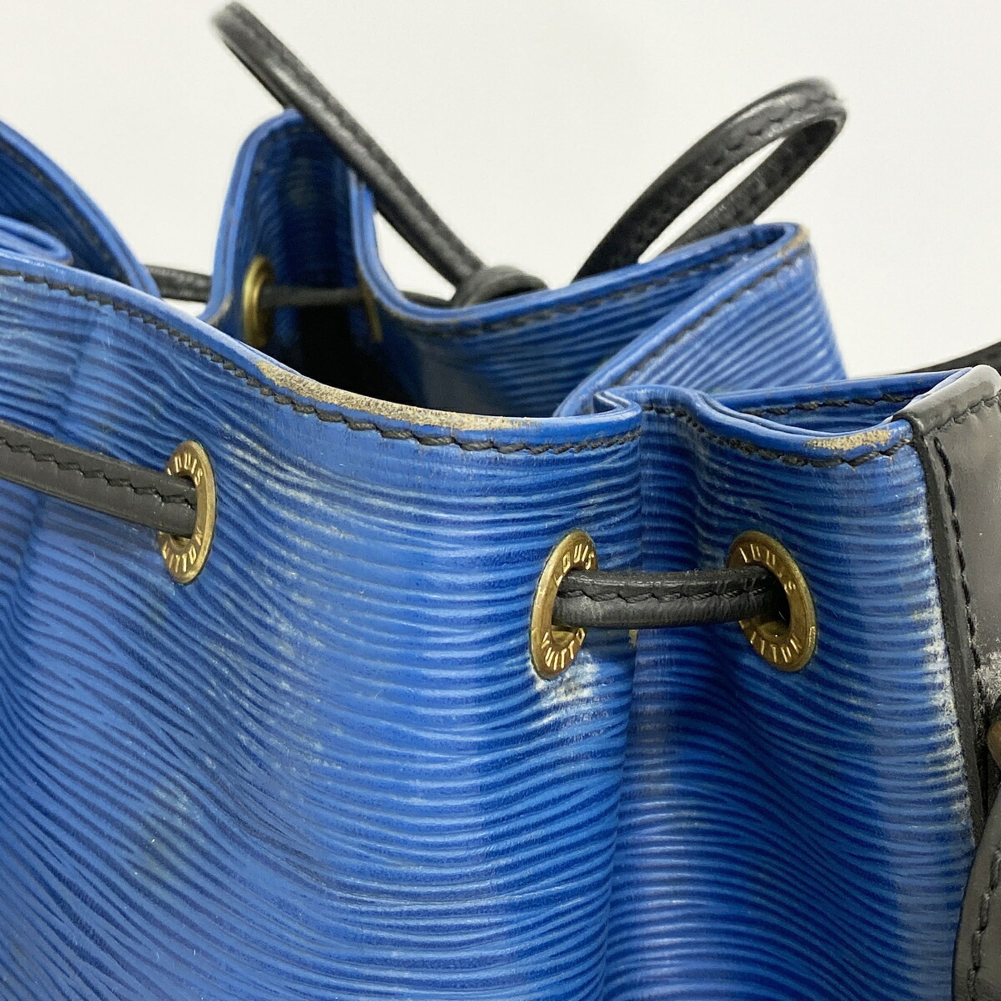 Louis Vuitton Noir Toledo Blue Shoulder Bag (Pre-Owned)