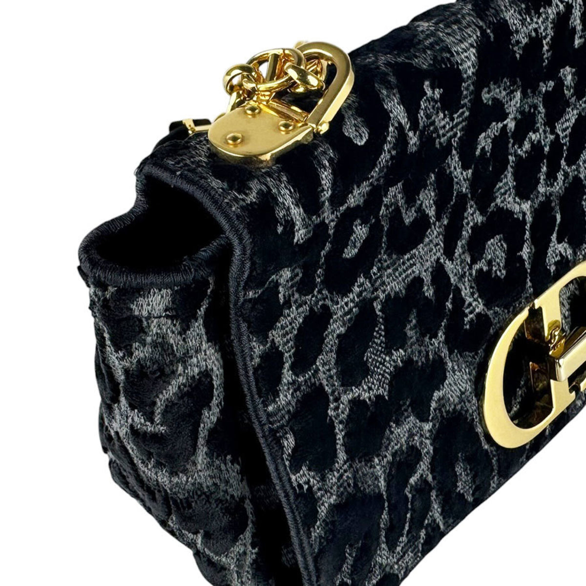 Christian Dior Black Velvet Shoulder Bag (Pre-Owned)