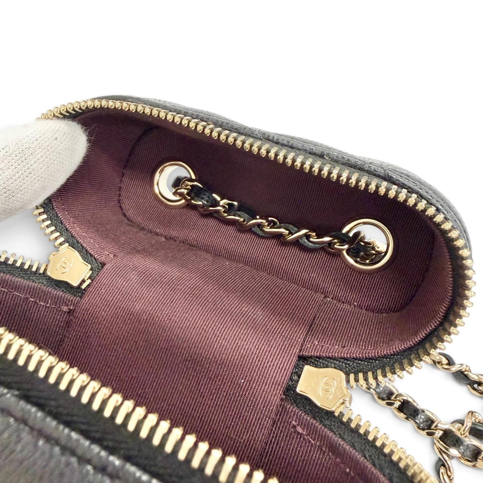 Chanel Black Grained Calfskin Shoulder Bag (Pre-Owned)