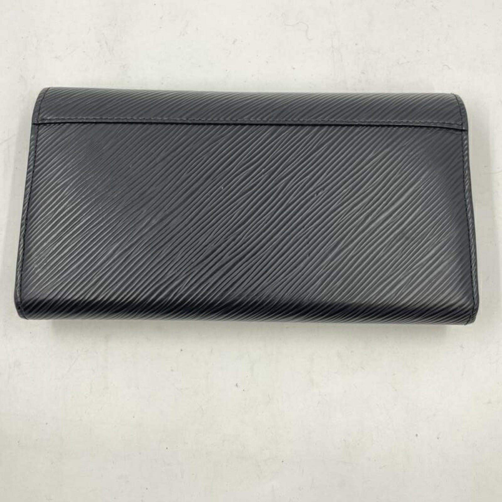 Louis Vuitton Epi Black Epi Leather Long Wallet (Bi-Fold) (Pre-Owned)