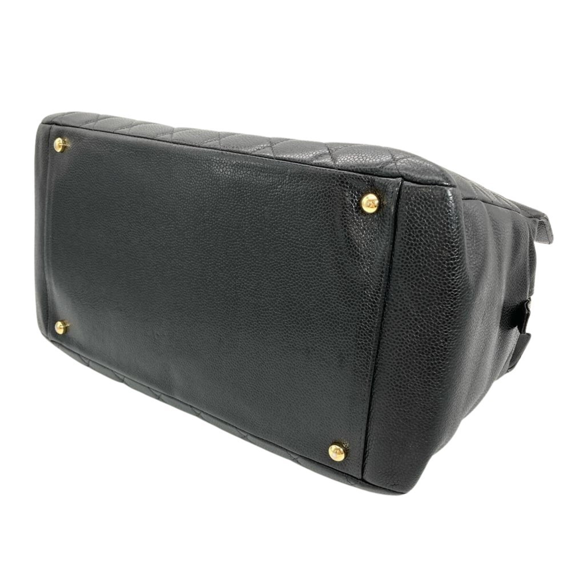 Chanel Black Grained Calfskin Shoulder Bag (Pre-Owned)