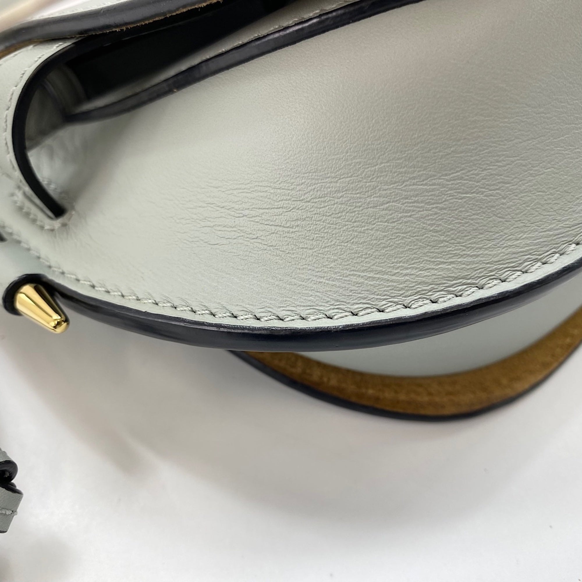 Loewe Blue Leather Shoulder Bag (Pre-Owned)