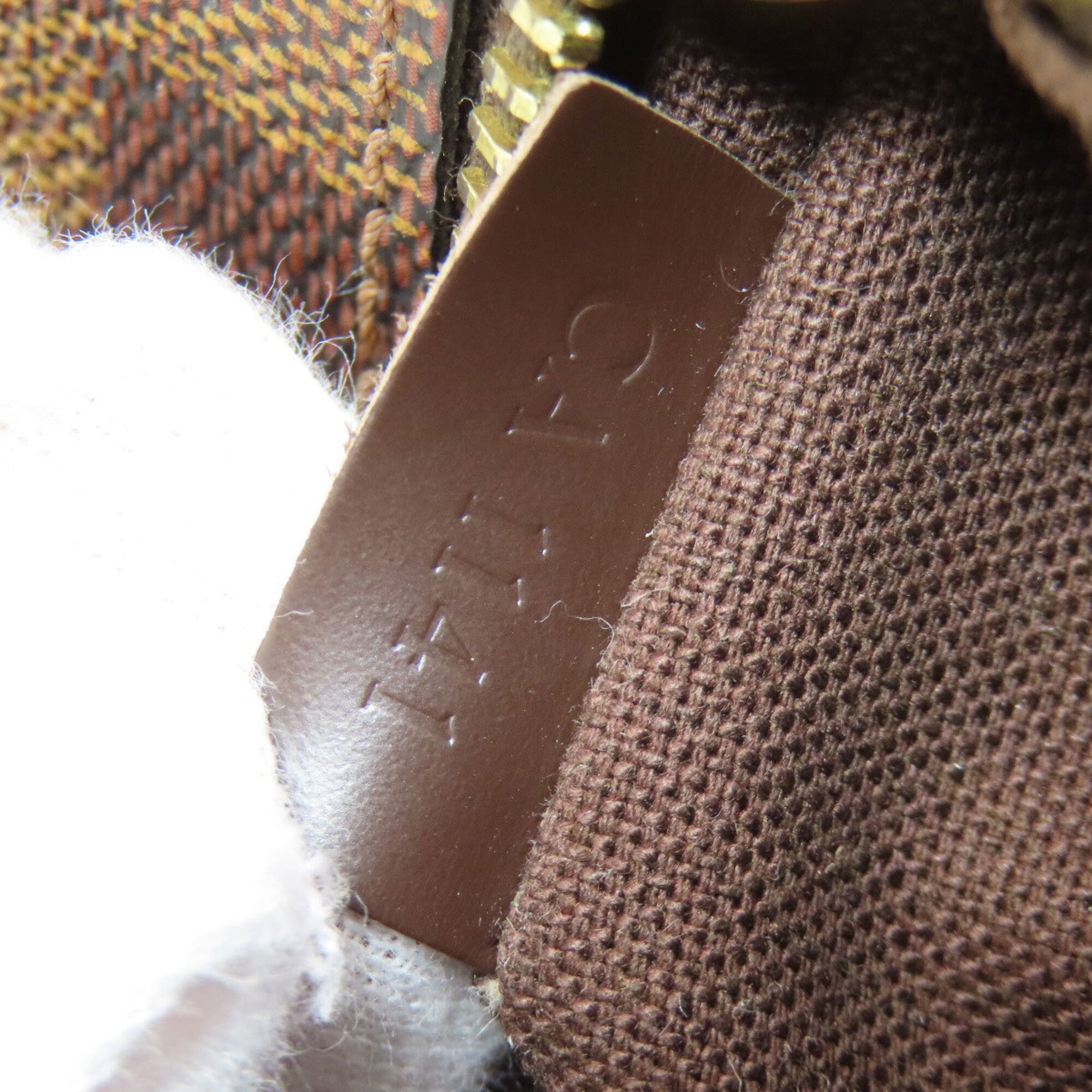 Louis Vuitton Damier Canvas Ebene Damier Canvas Shoulder Bag (Pre-Owned)
