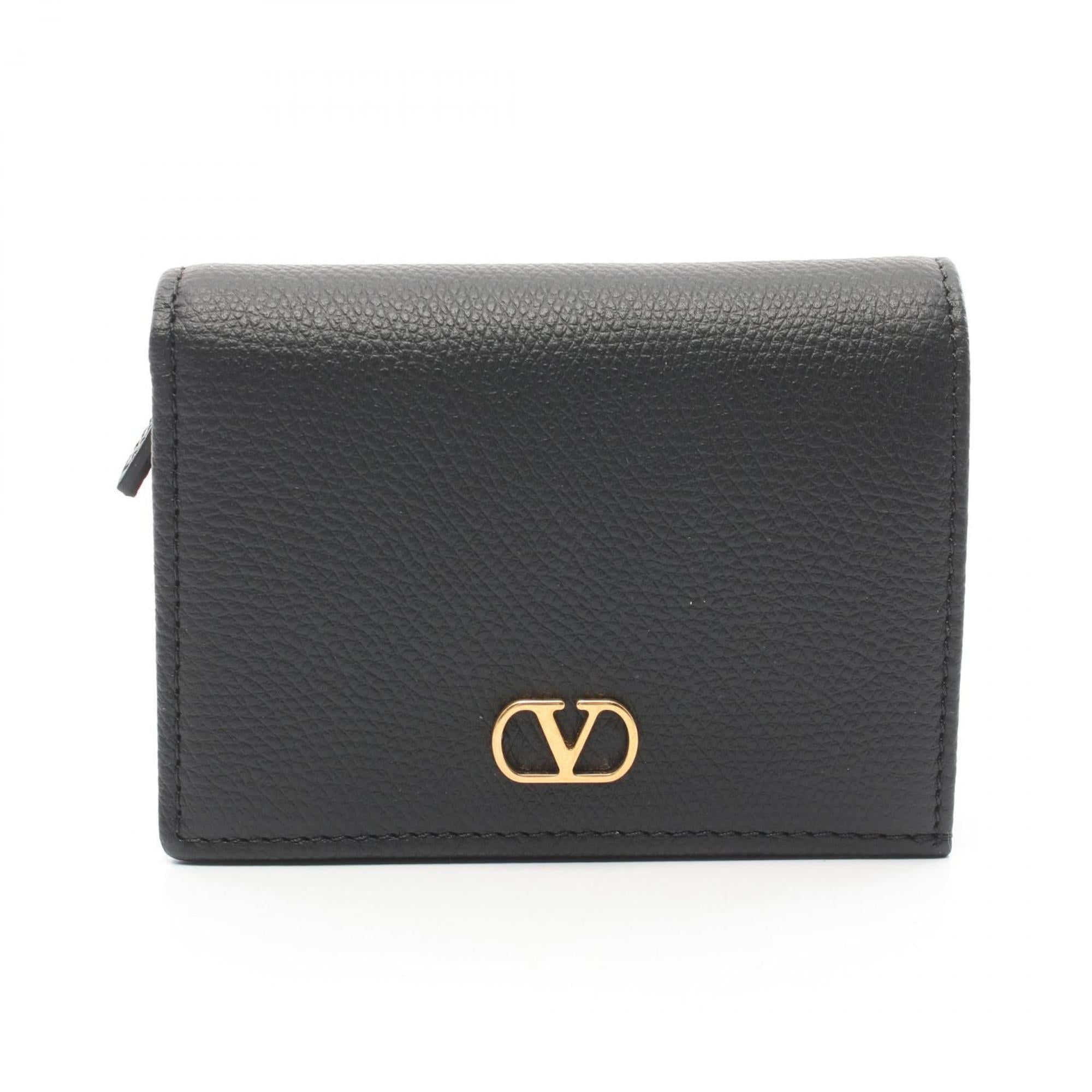 Valentino Garavani Black Leather Wallet (Bi-Fold) (Pre-Owned)