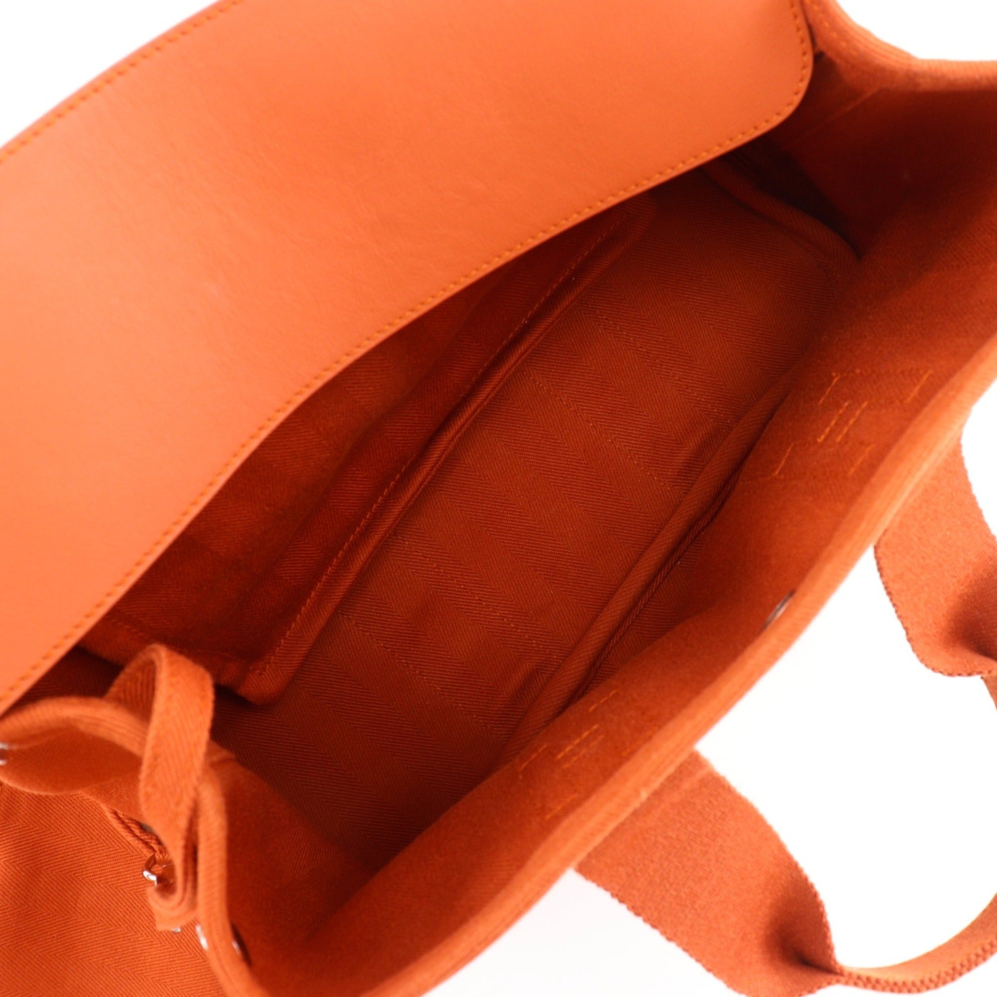 Hermes Valparaiso Orange Toile Chevron Leather Handbag (Pre-Owned)