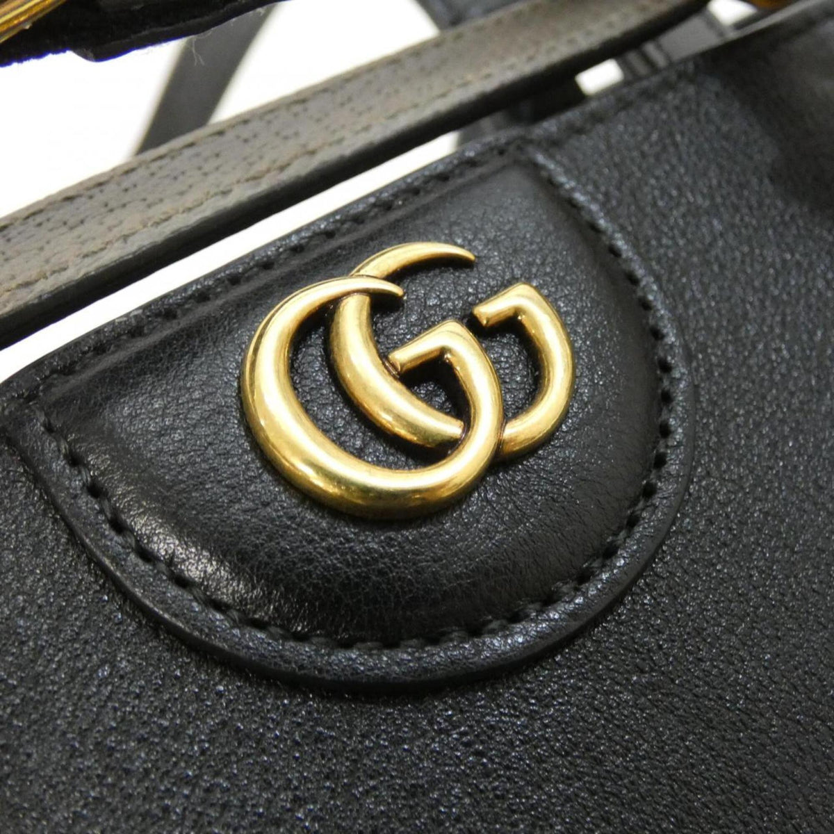 Gucci Black Leather Handbag (Pre-Owned)