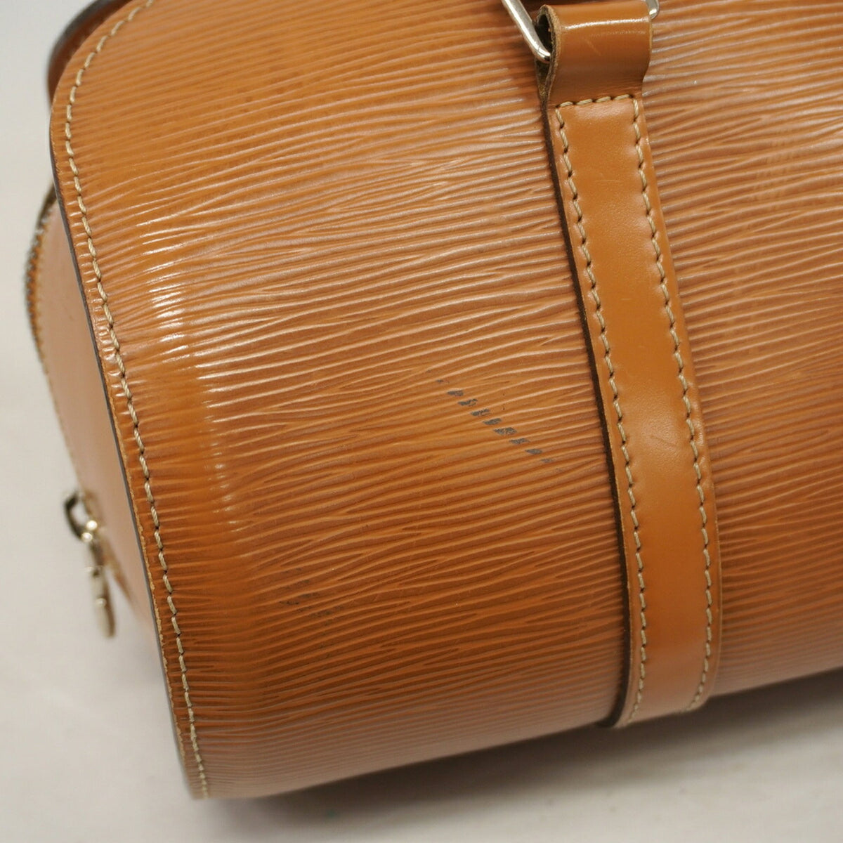 Louis Vuitton Cannelle Handbag (Pre-Owned)