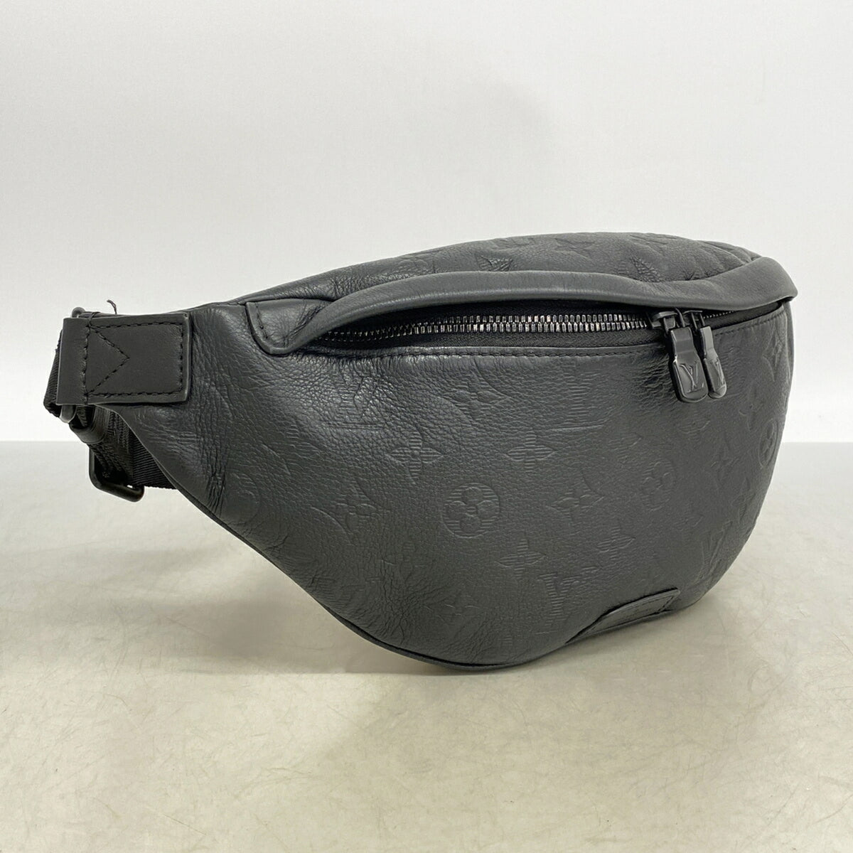 Louis Vuitton Black Fanny Pack (Pre-Owned)