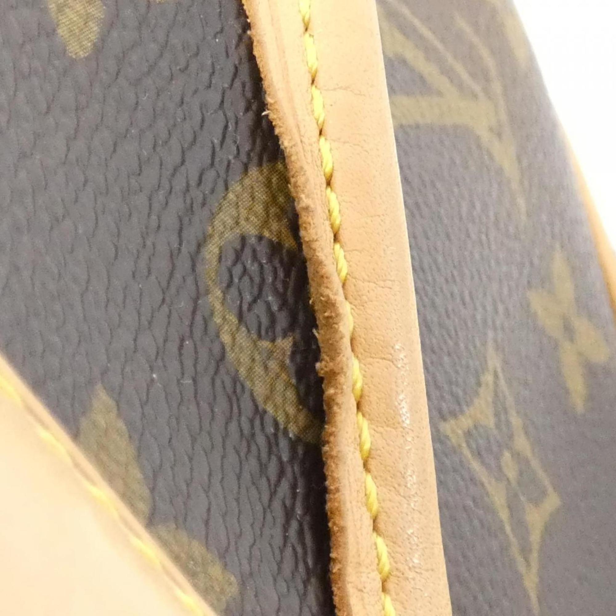 Louis Vuitton Marron Coated Canvas Shoulder Bag (Pre-Owned)