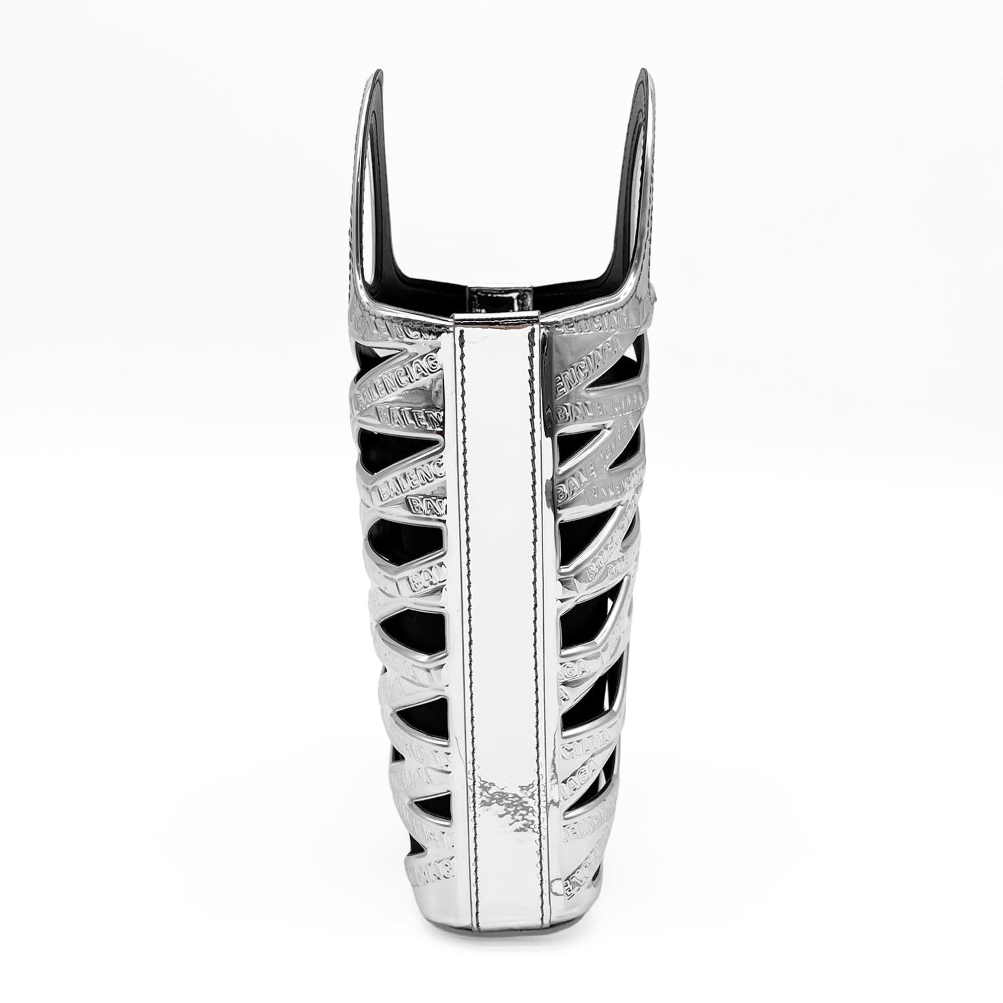 Balenciaga Silver Patent Leather Basket Shoulder Bag (Pre-Owned)