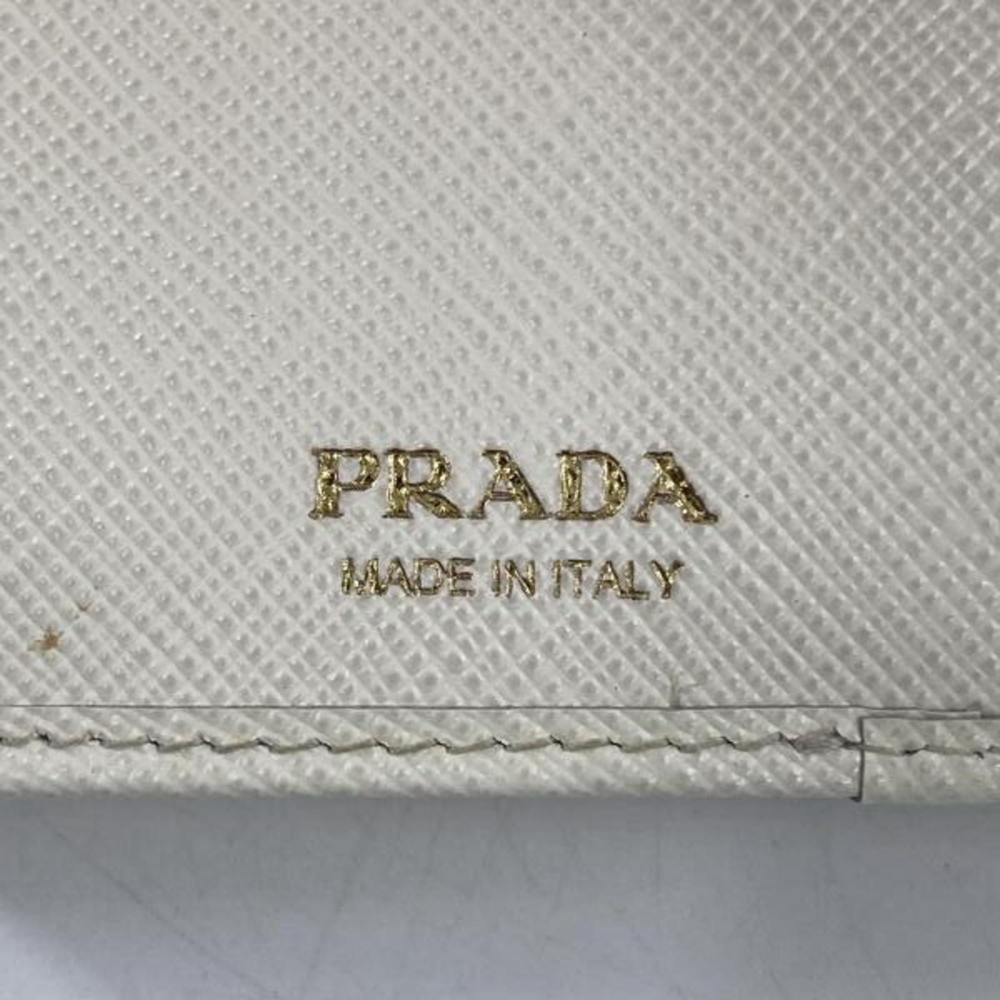 Prada Saffiano White Wallet (Tri-Fold) (Pre-Owned)