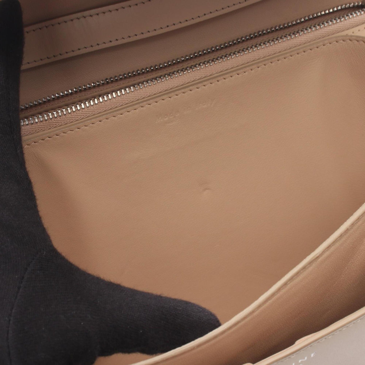 Celine Beige Leather Shoulder Bag (Pre-Owned)