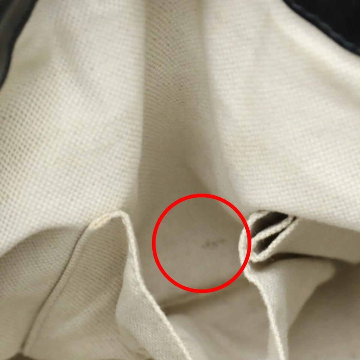 Gucci Beige Black Canvas Shoulder Bag (Pre-Owned)