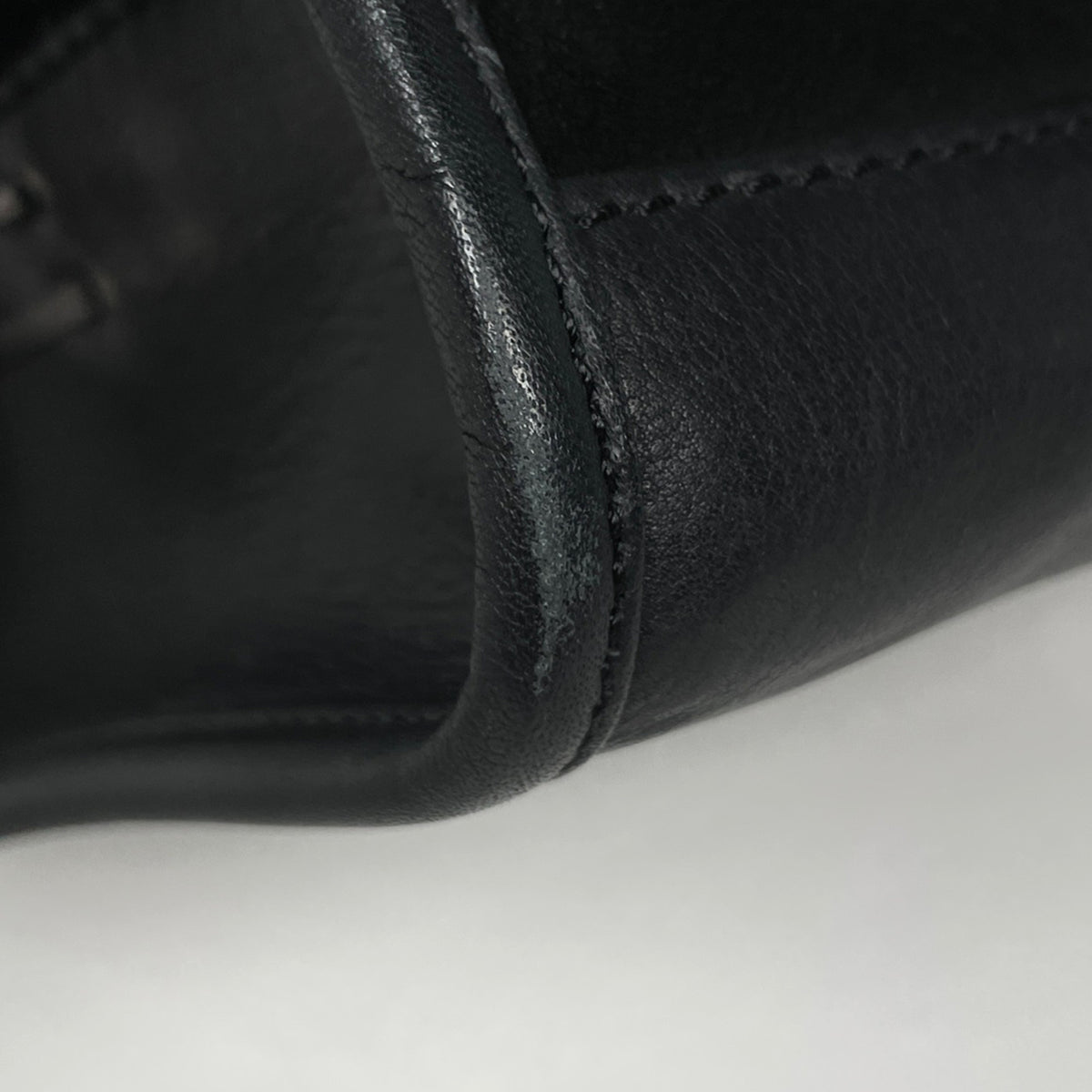 Loewe Black Suede Leather Handbag (Pre-Owned)