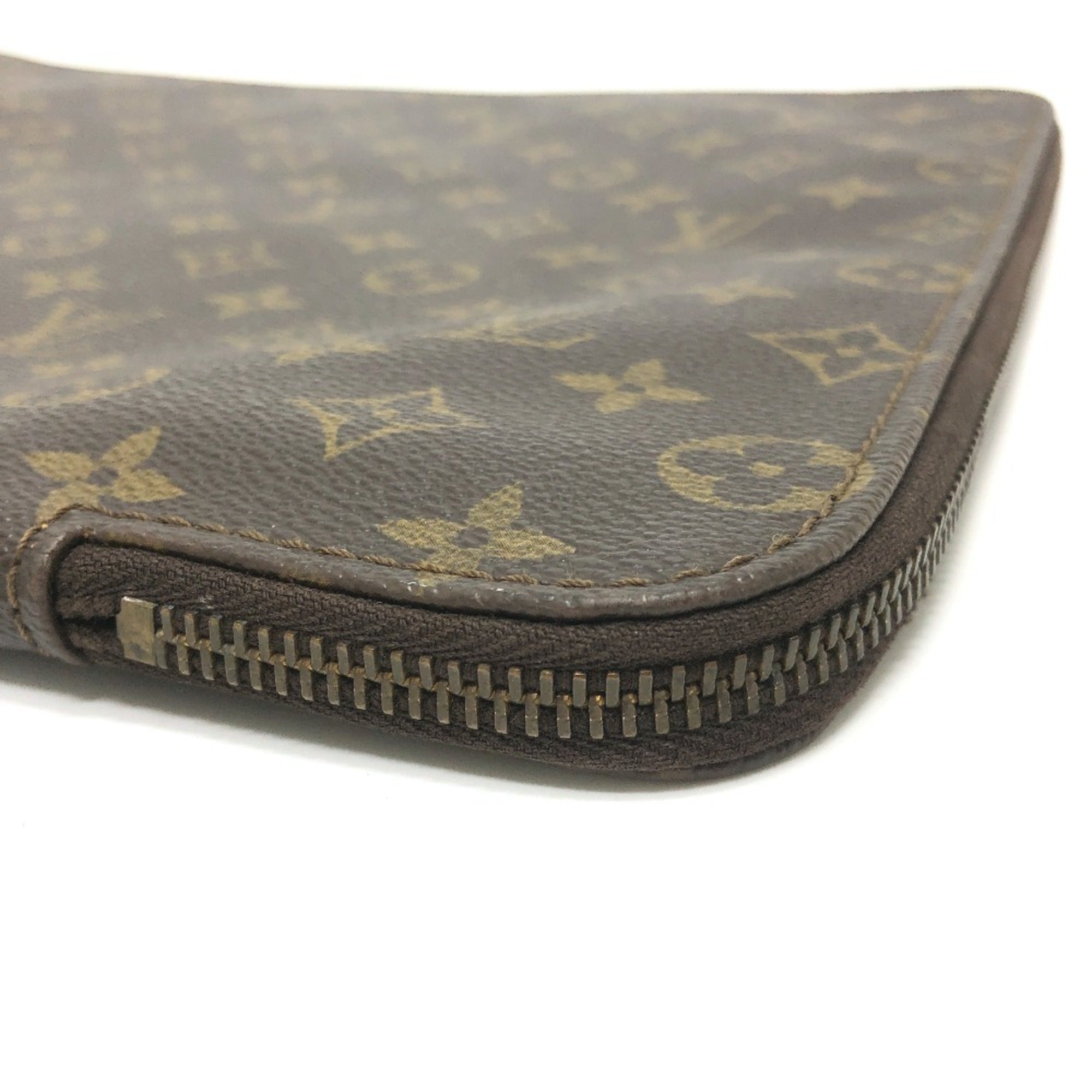 Louis Vuitton Brown Monogram Canvas Clutch Bag (Pre-Owned)