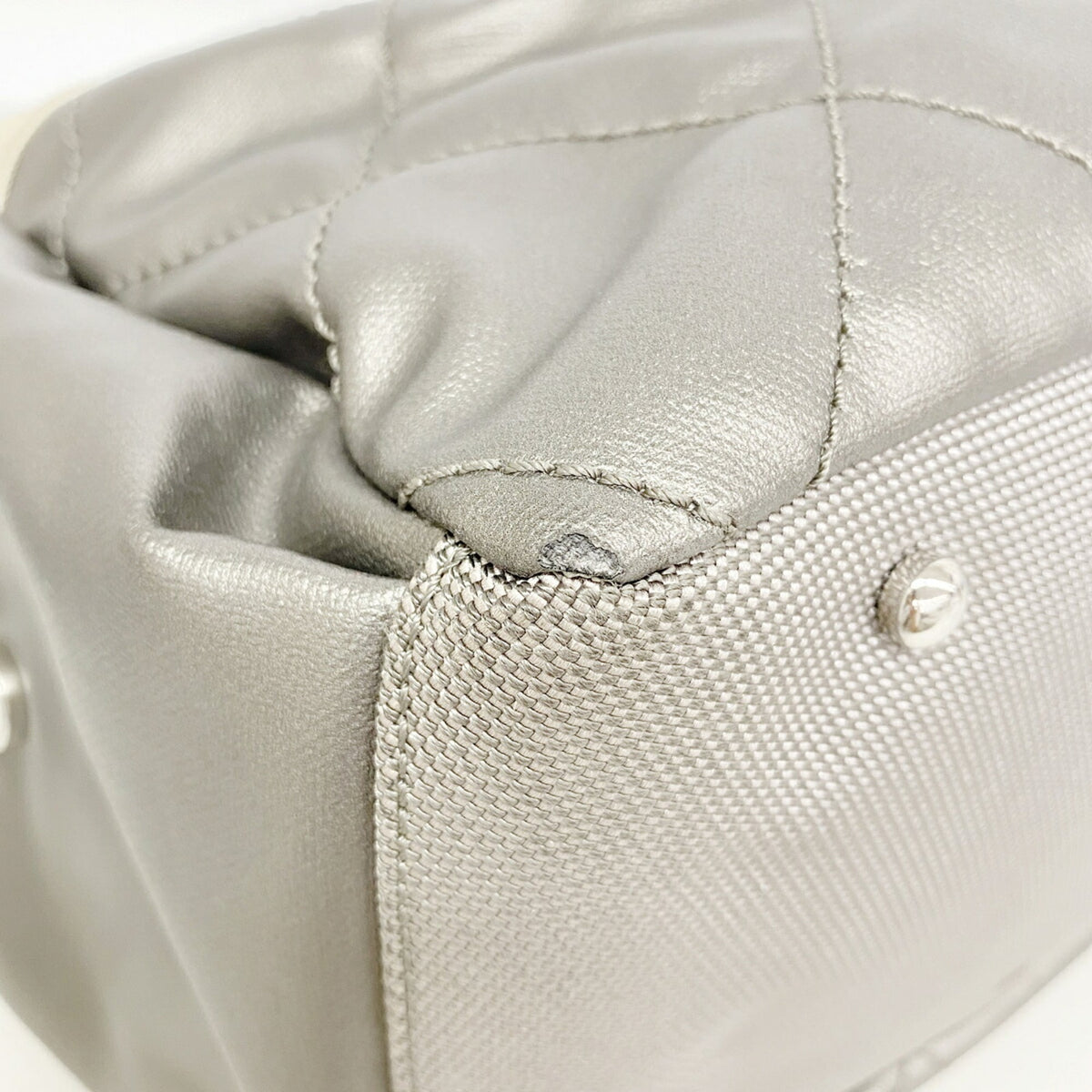 Chanel Gray Canvas Shoulder Bag (Pre-Owned)