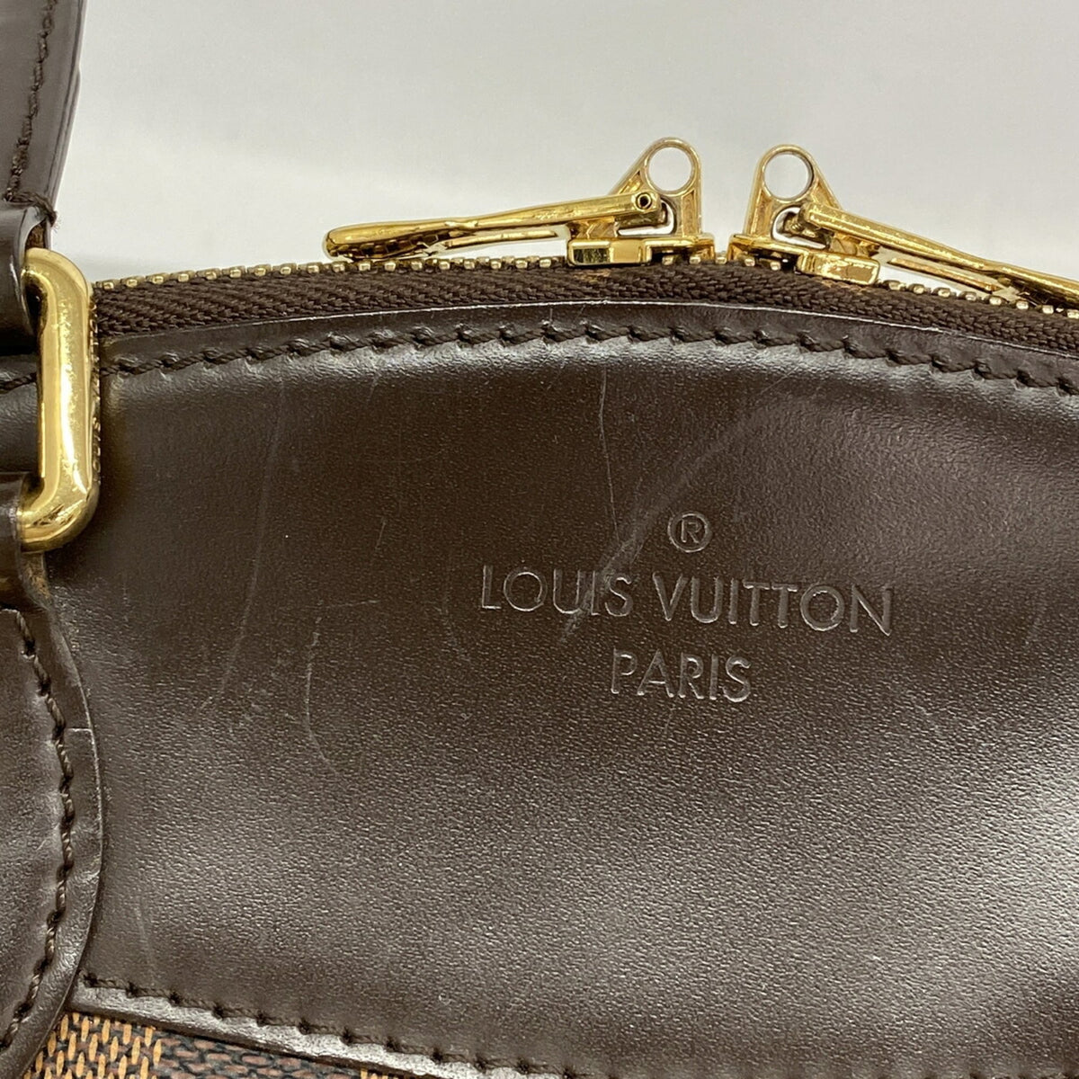 Louis Vuitton Ebene Handbag (Pre-Owned)
