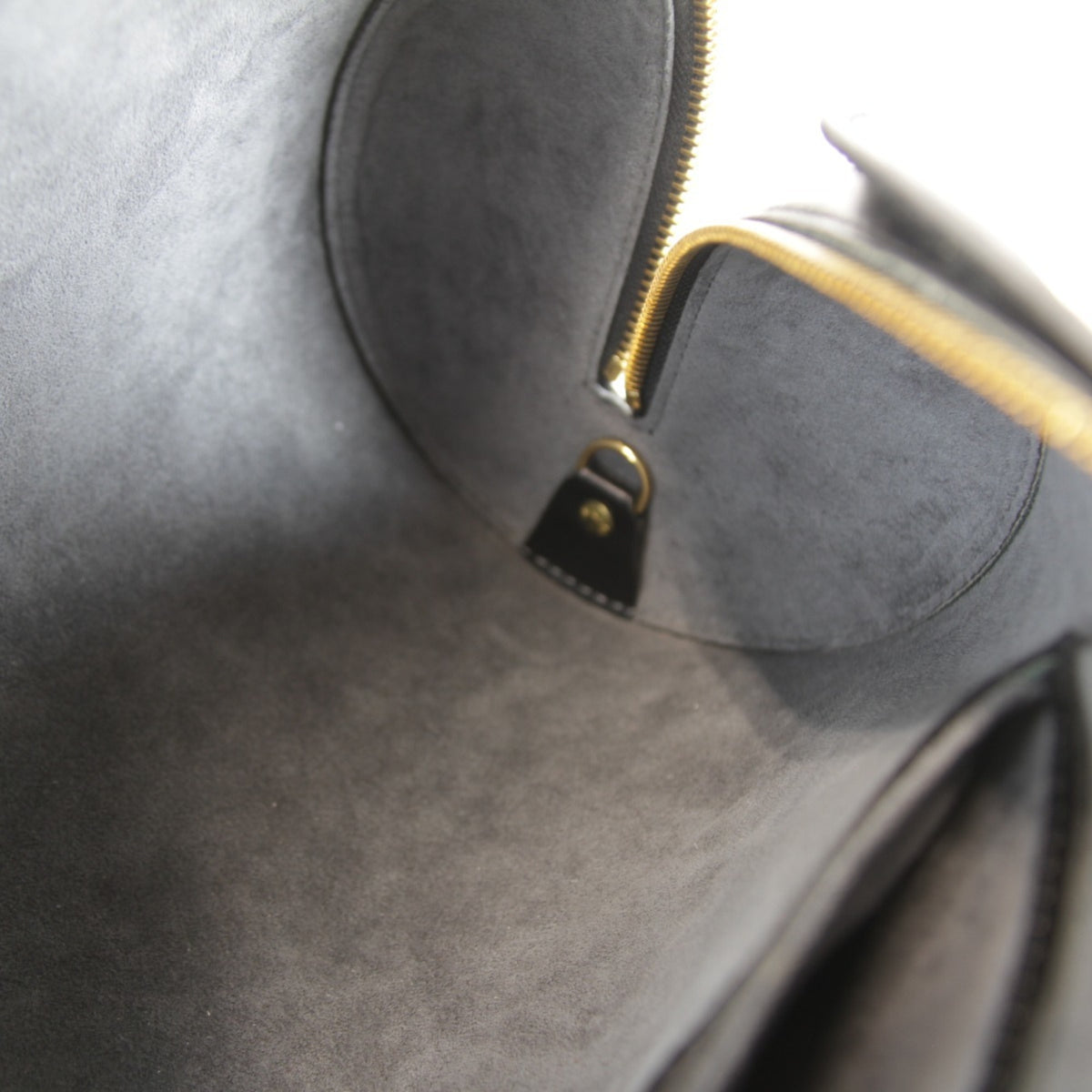 Louis Vuitton Epi Black Epi Leather Handbag (Pre-Owned)
