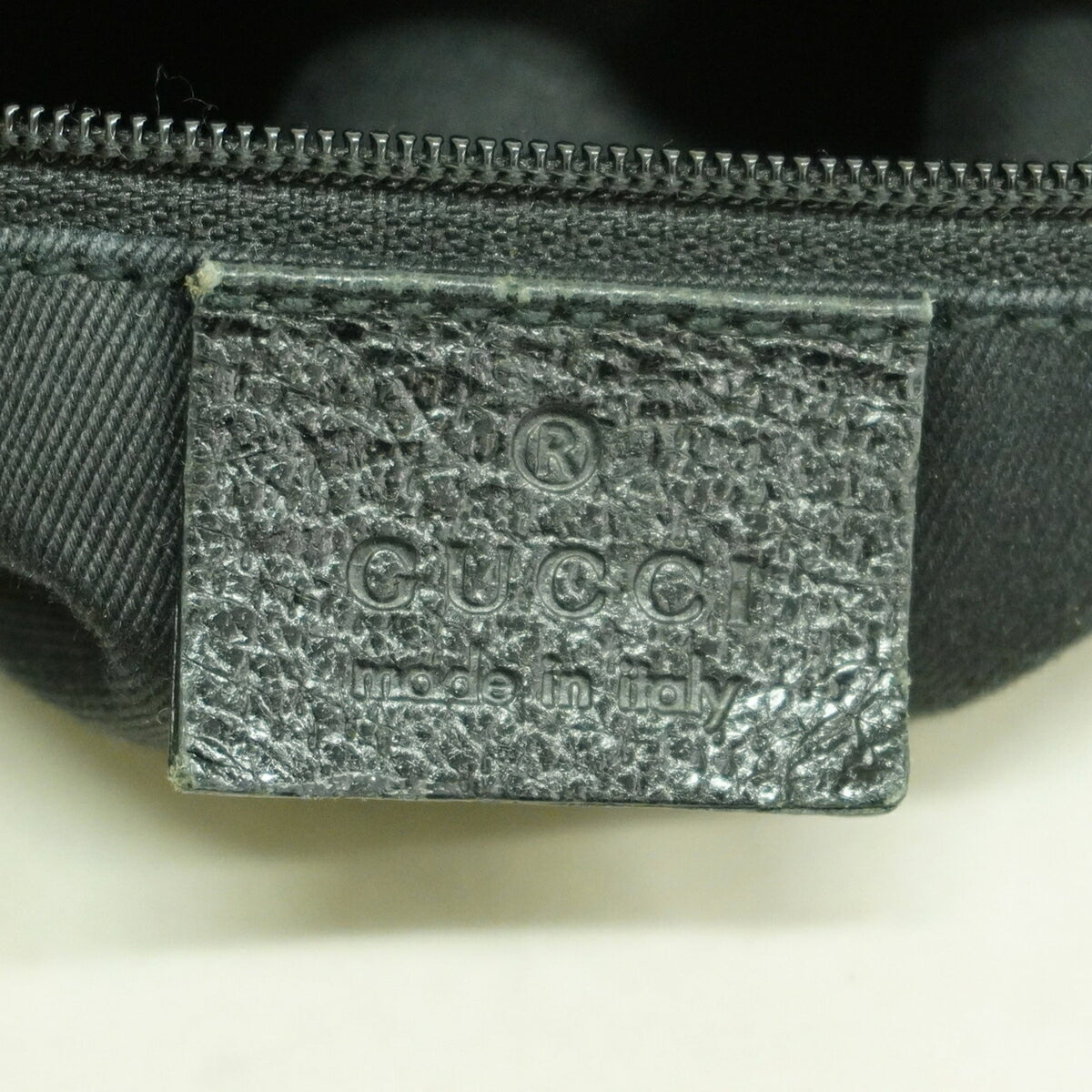 Gucci Black Canvas Handbag (Pre-Owned)