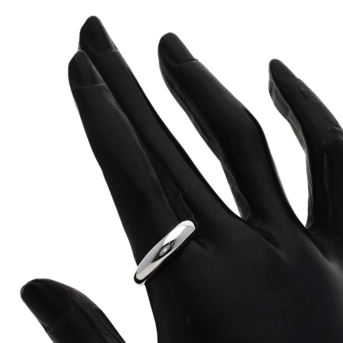 Van Cleef & Arpels White Gold (18K) Band Ring (Pre-Owned)