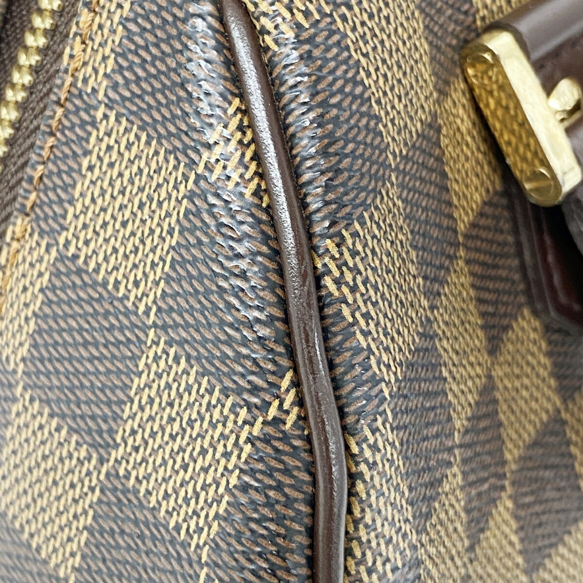 Louis Vuitton Ebene Handbag (Pre-Owned)